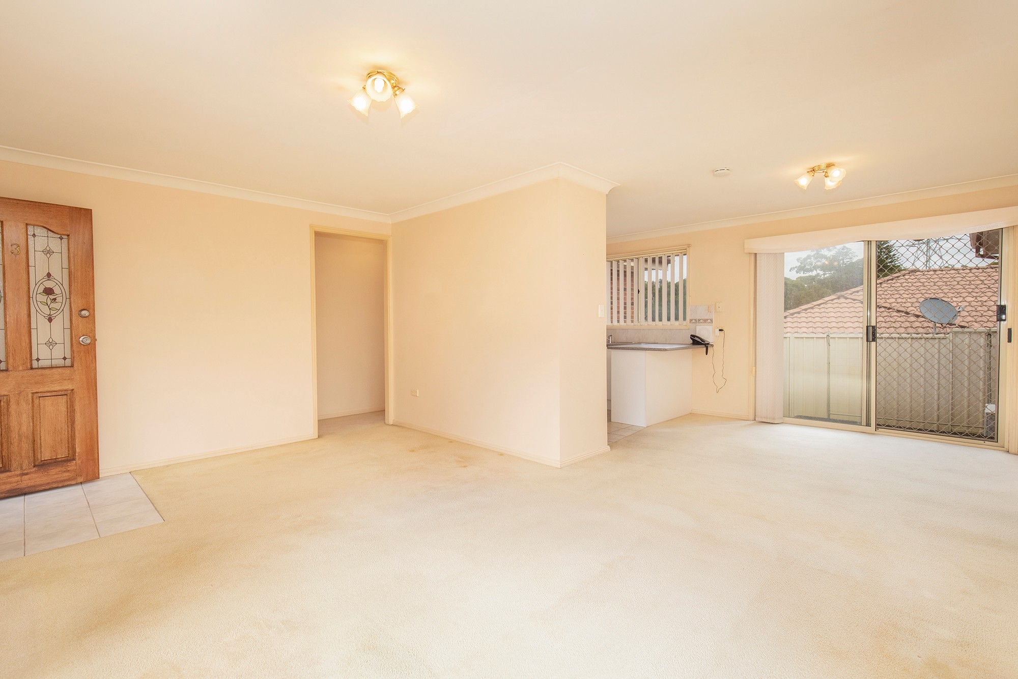 3/6 Louisa Avenue, Highfields, NSW 2289