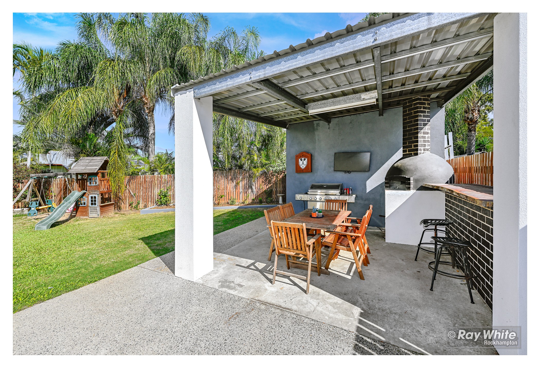 89 Thozet Road, Koongal, QLD 4701