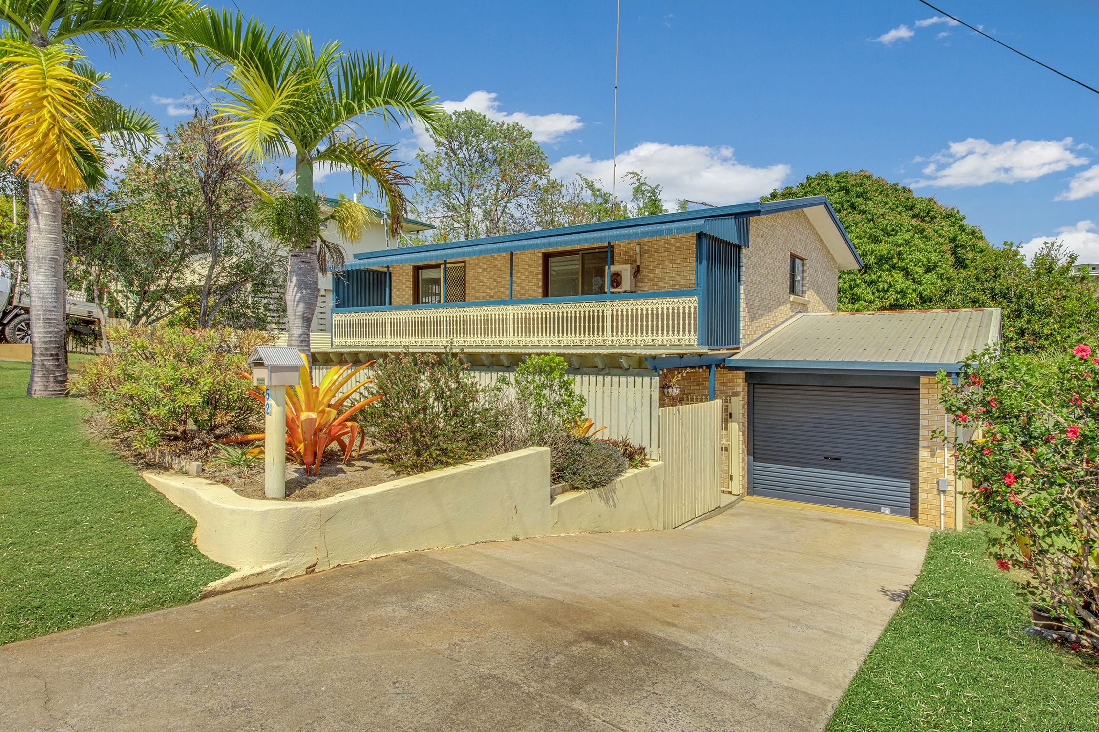 52 Beak Street, New Auckland QLD 4680
