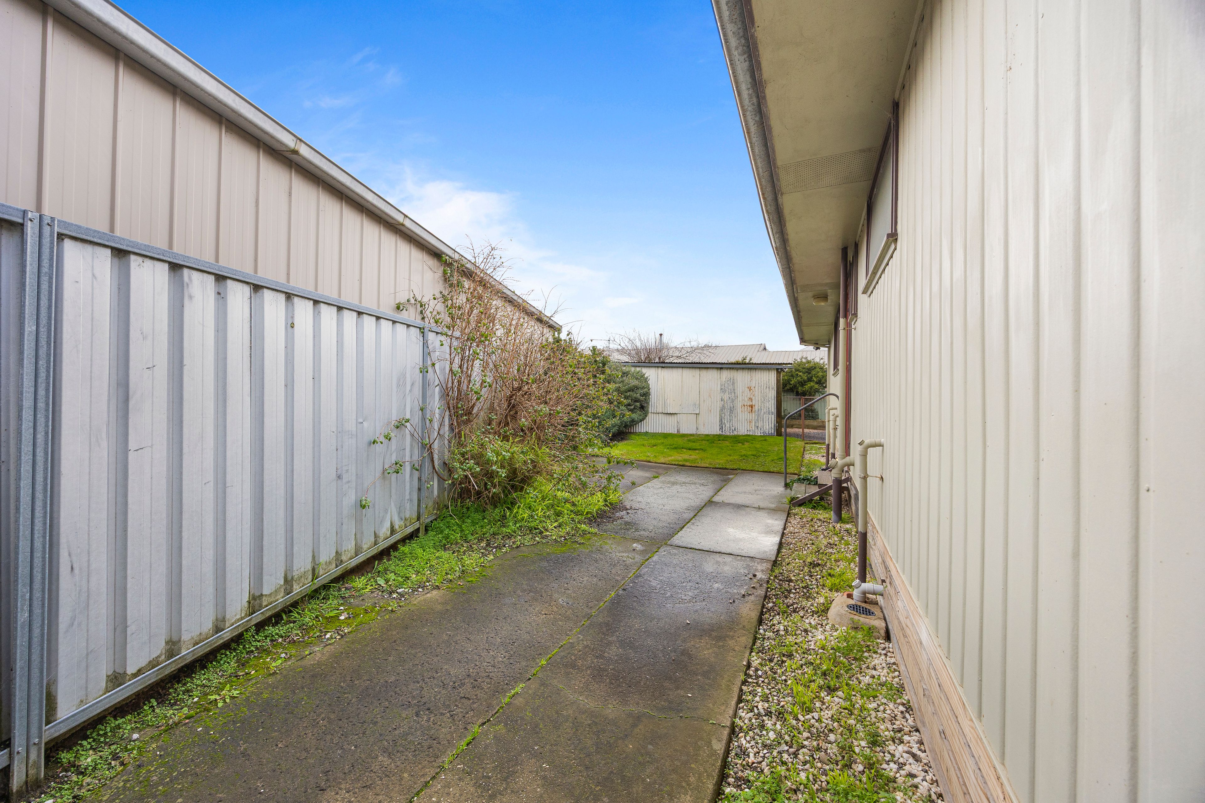 2 Newman Street — photo 9 of 10