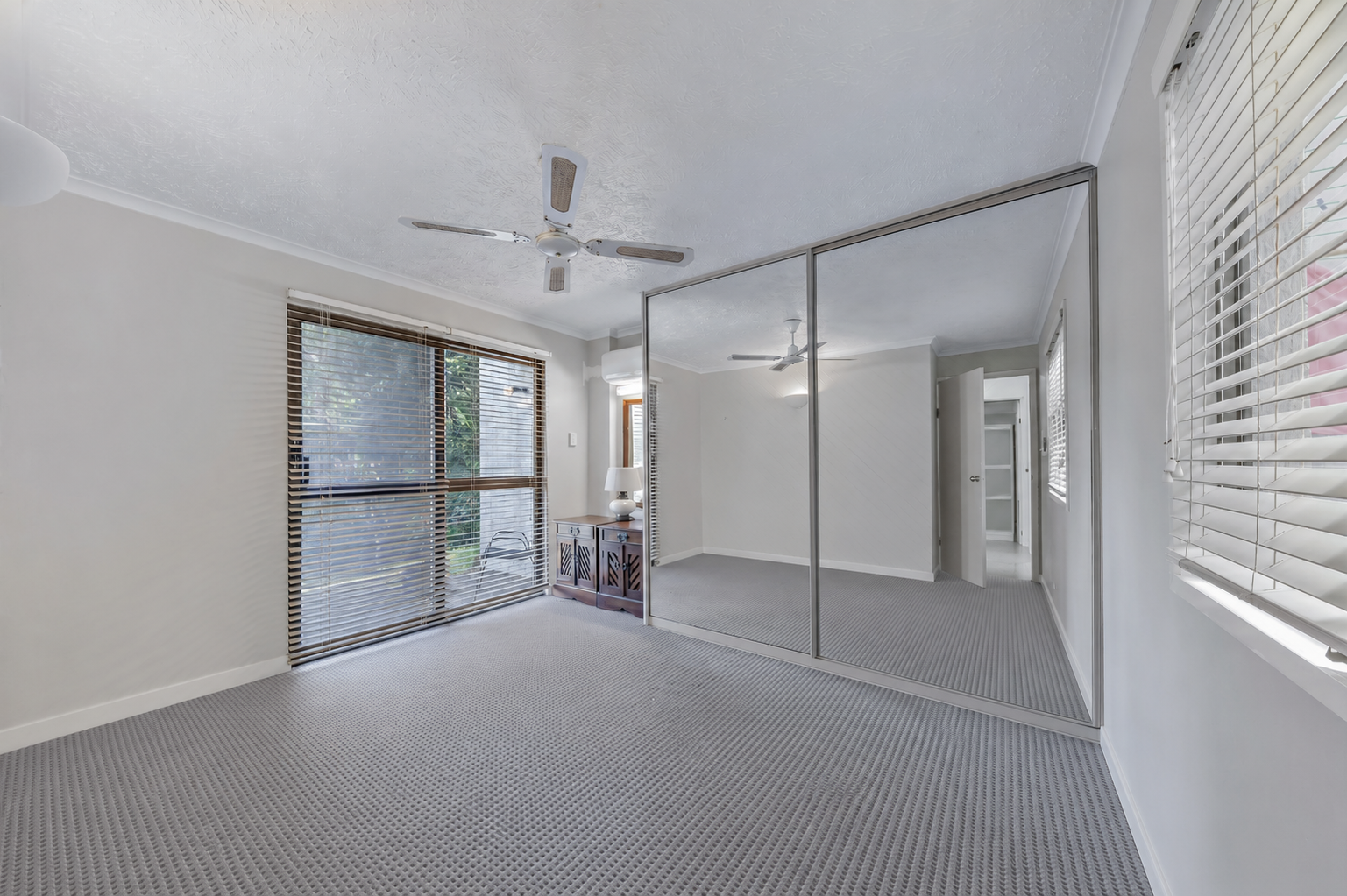 4 Harbour Avenue — photo 14 of 23