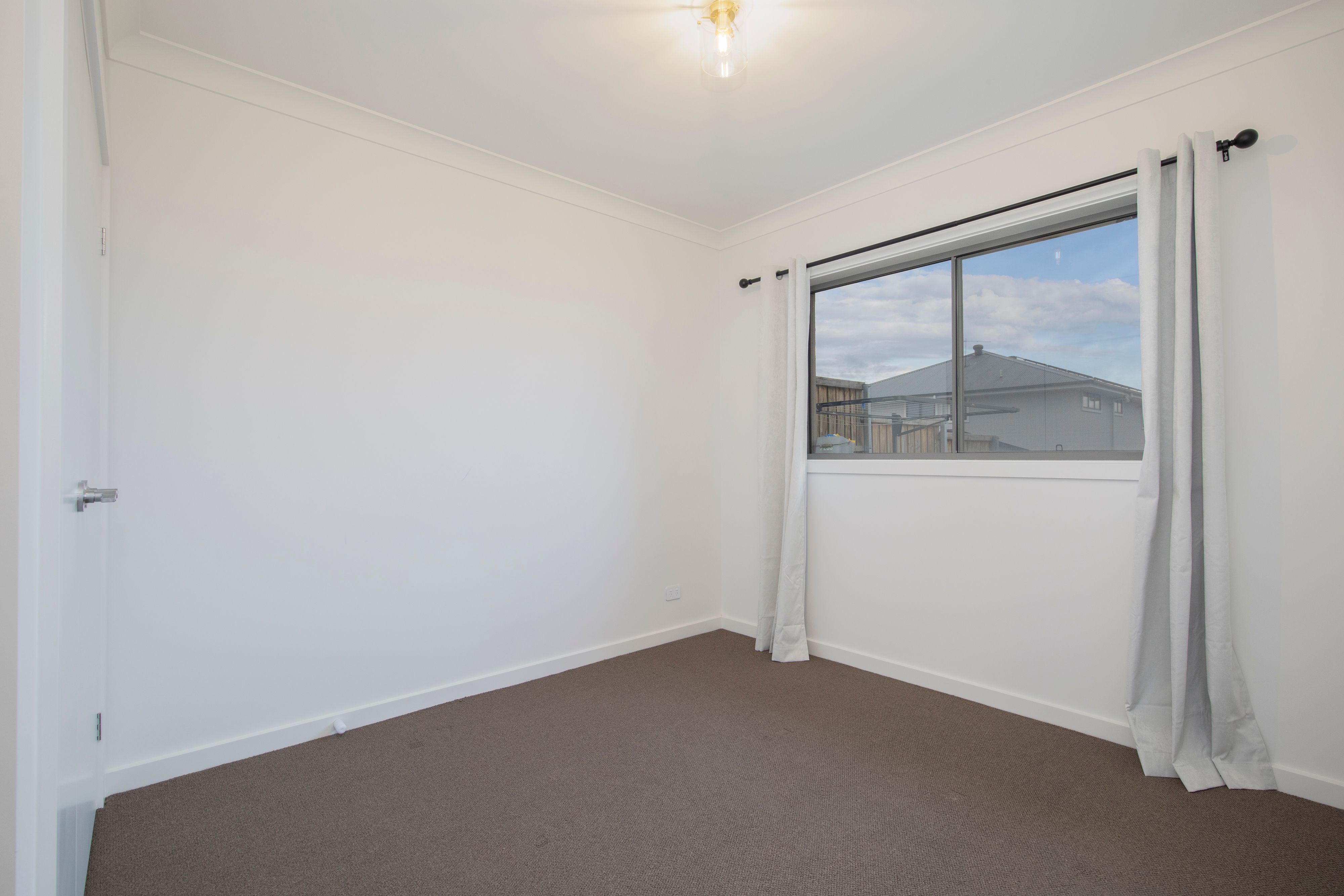 14 Heberlein Street — photo 12 of 15