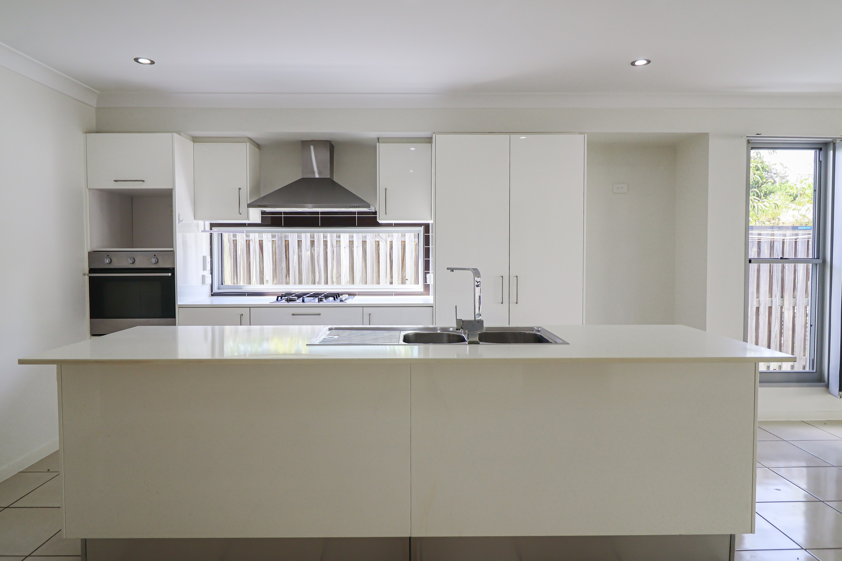 1/13 Sea Prince Circuit, Clinton, QLD 4680