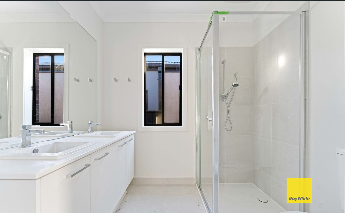 26 Plimsoll Street — photo 3 of 13