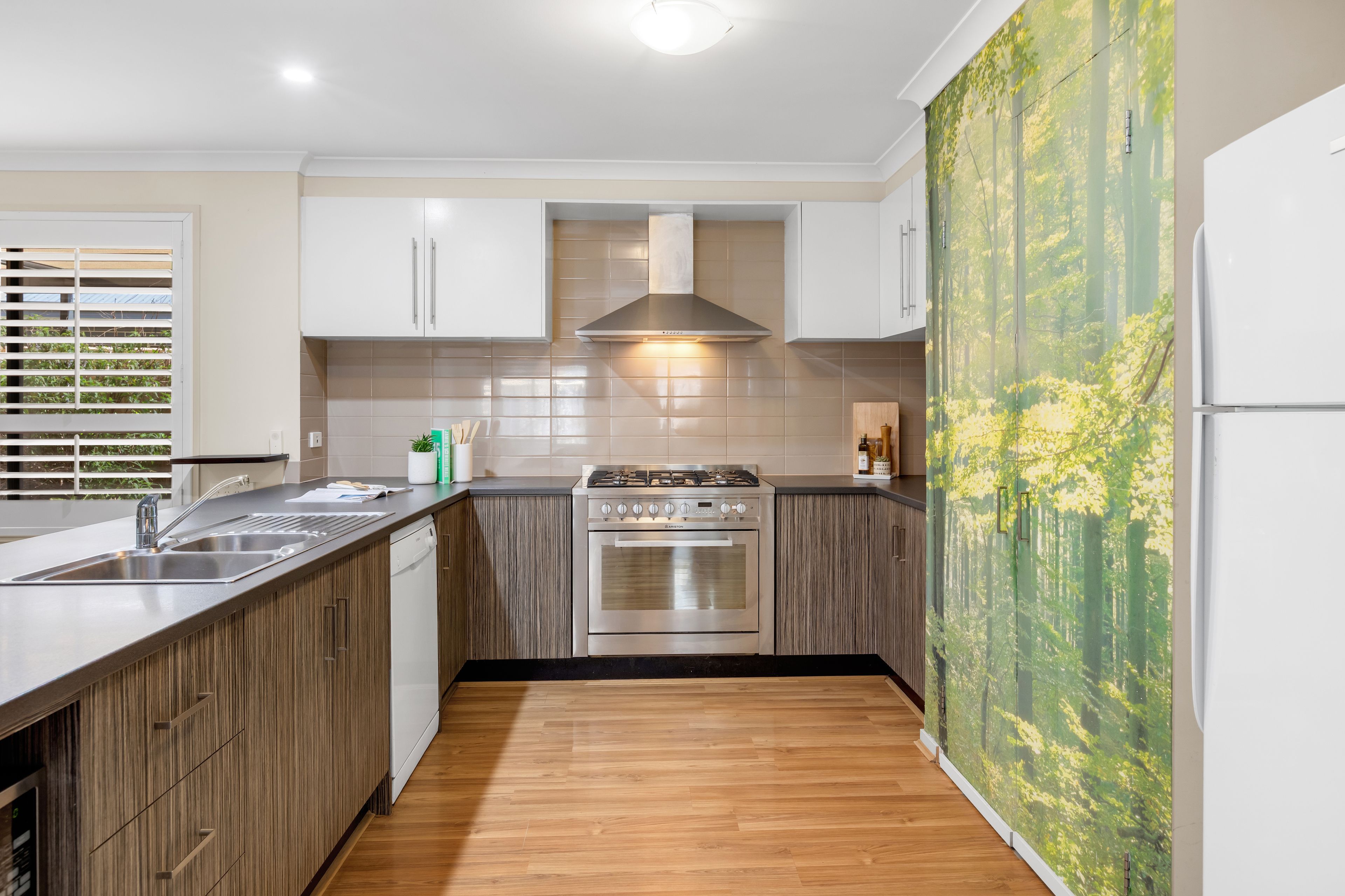35 Saxon Street — photo 6 of 30