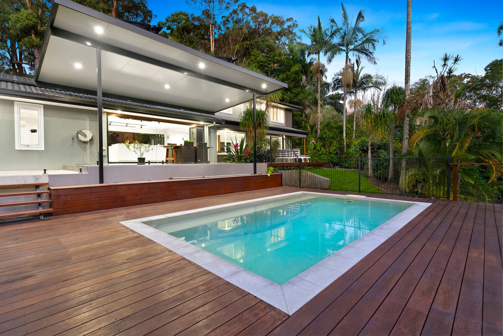 83 Tallai Road, Tallai, QLD 4213