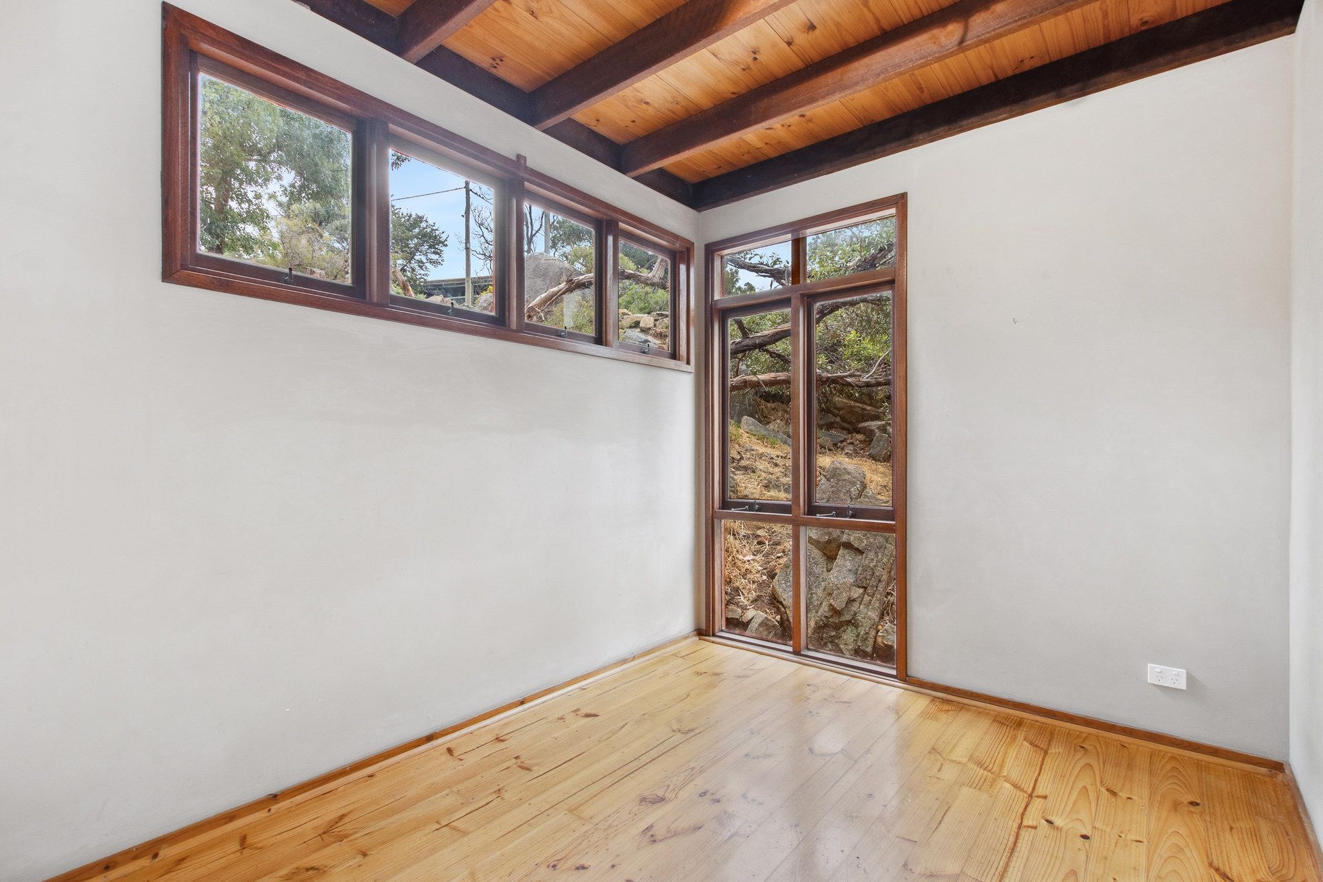 8 Sundew Road — photo 16 of 26