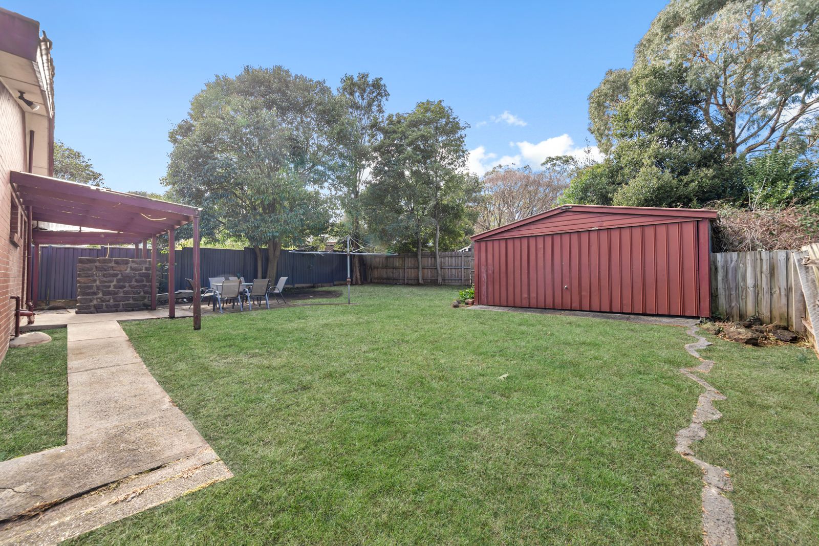 120 Albert Avenue — photo 12 of 14
