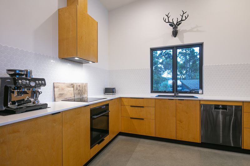 16 Bracknell Crescent, Denmark, WA 6333