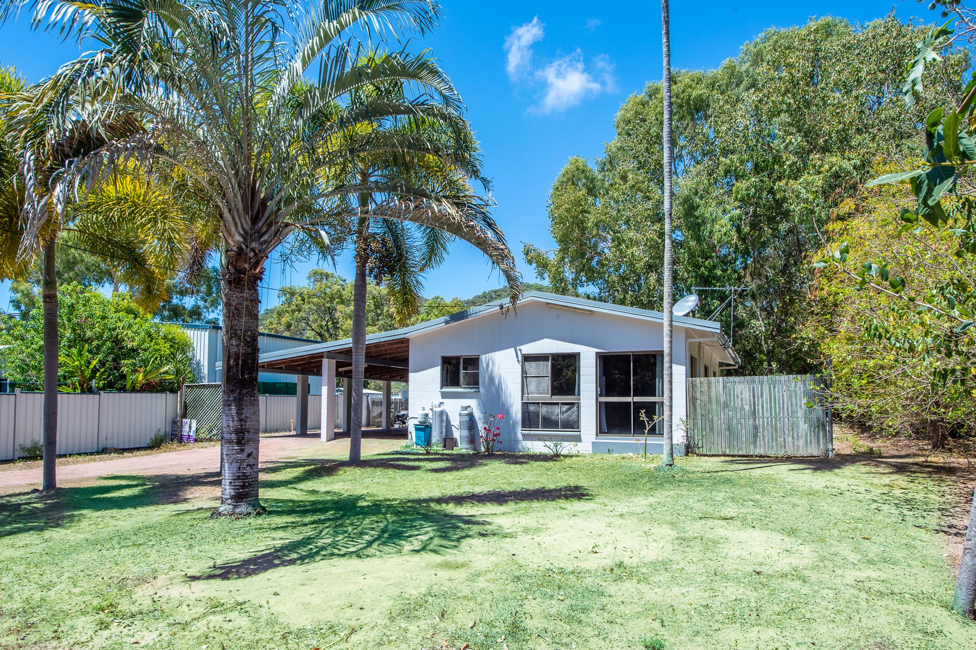 52 Gifford Street, Horseshoe Bay, QLD 4819