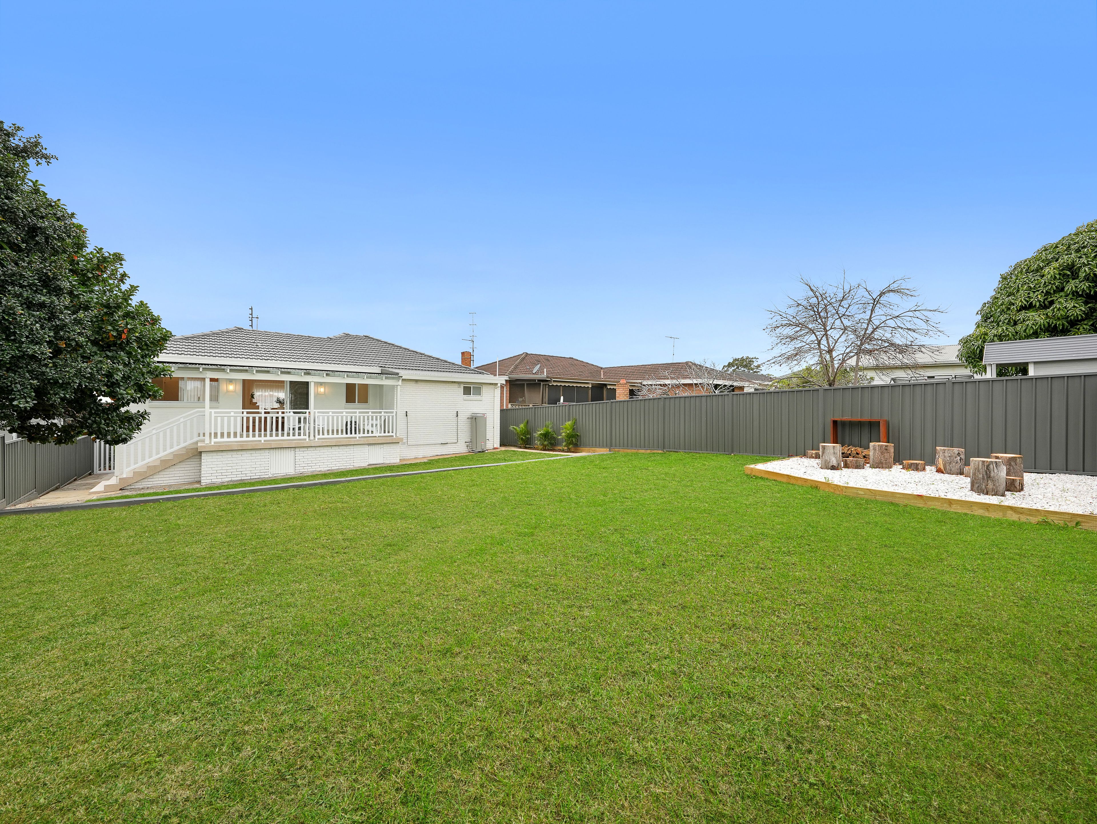22 Konrads Road — photo 11 of 14