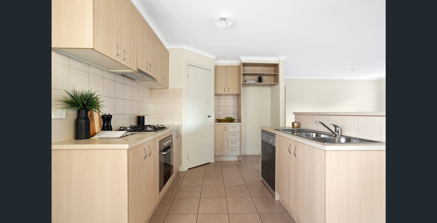 262 The Lakes Boulevard, South Morang, VIC 3752