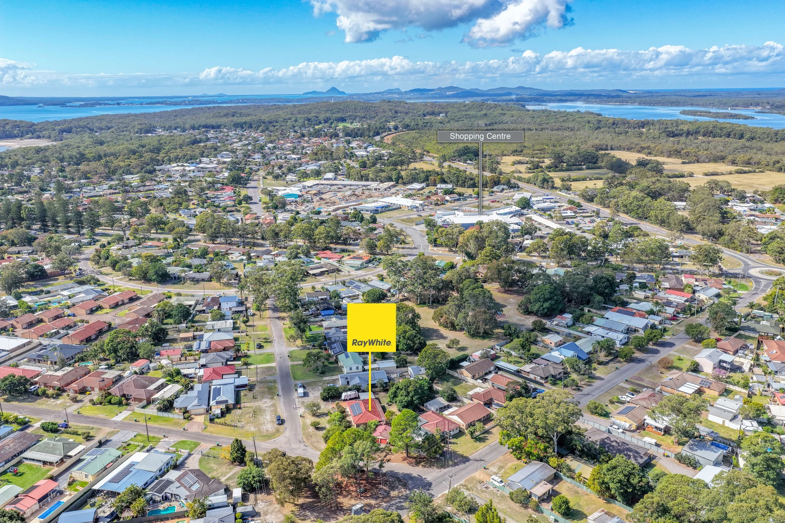 20 Pershing Place, Tanilba Bay, NSW 2319