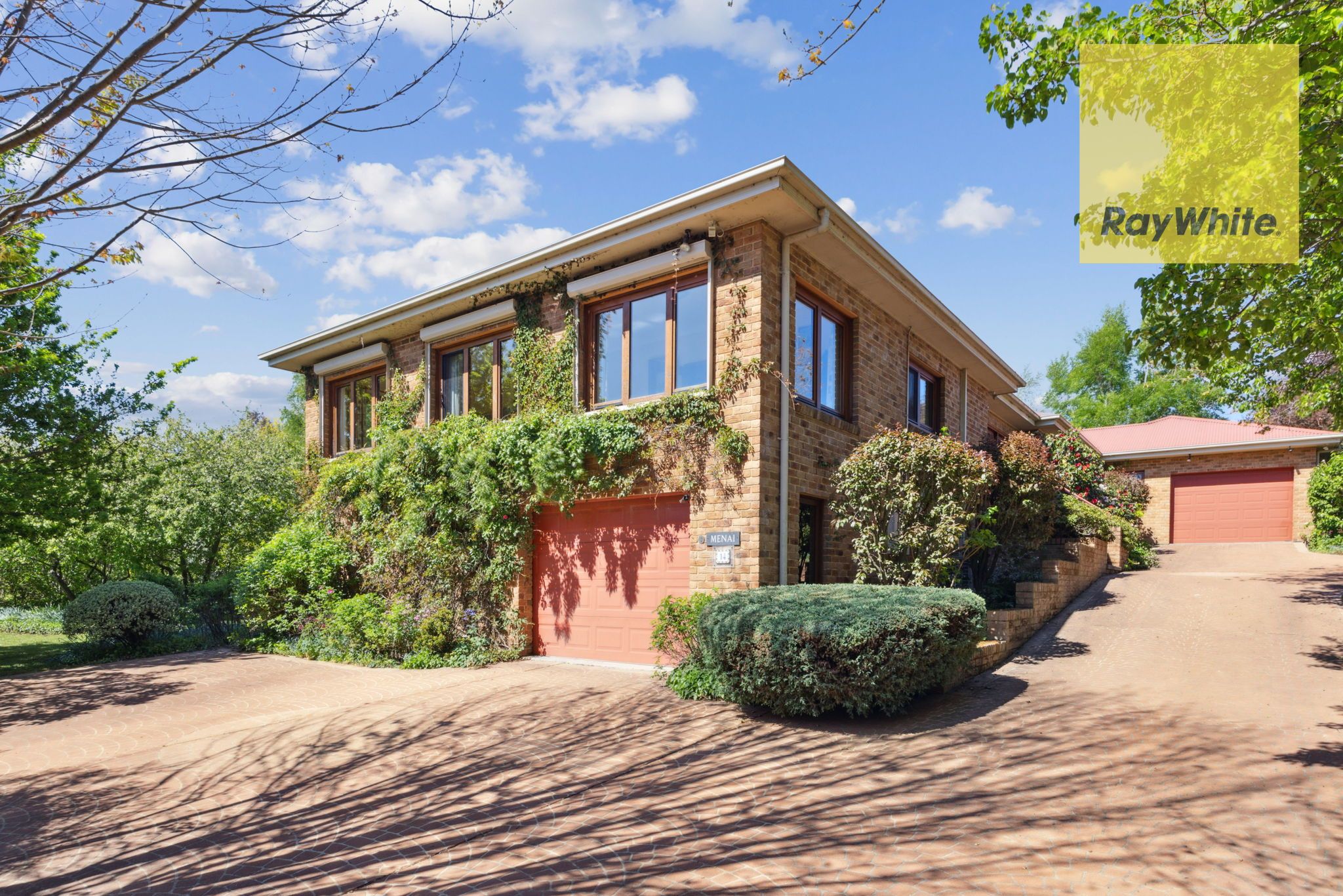 14 Barry Place, Crookwell NSW 2583