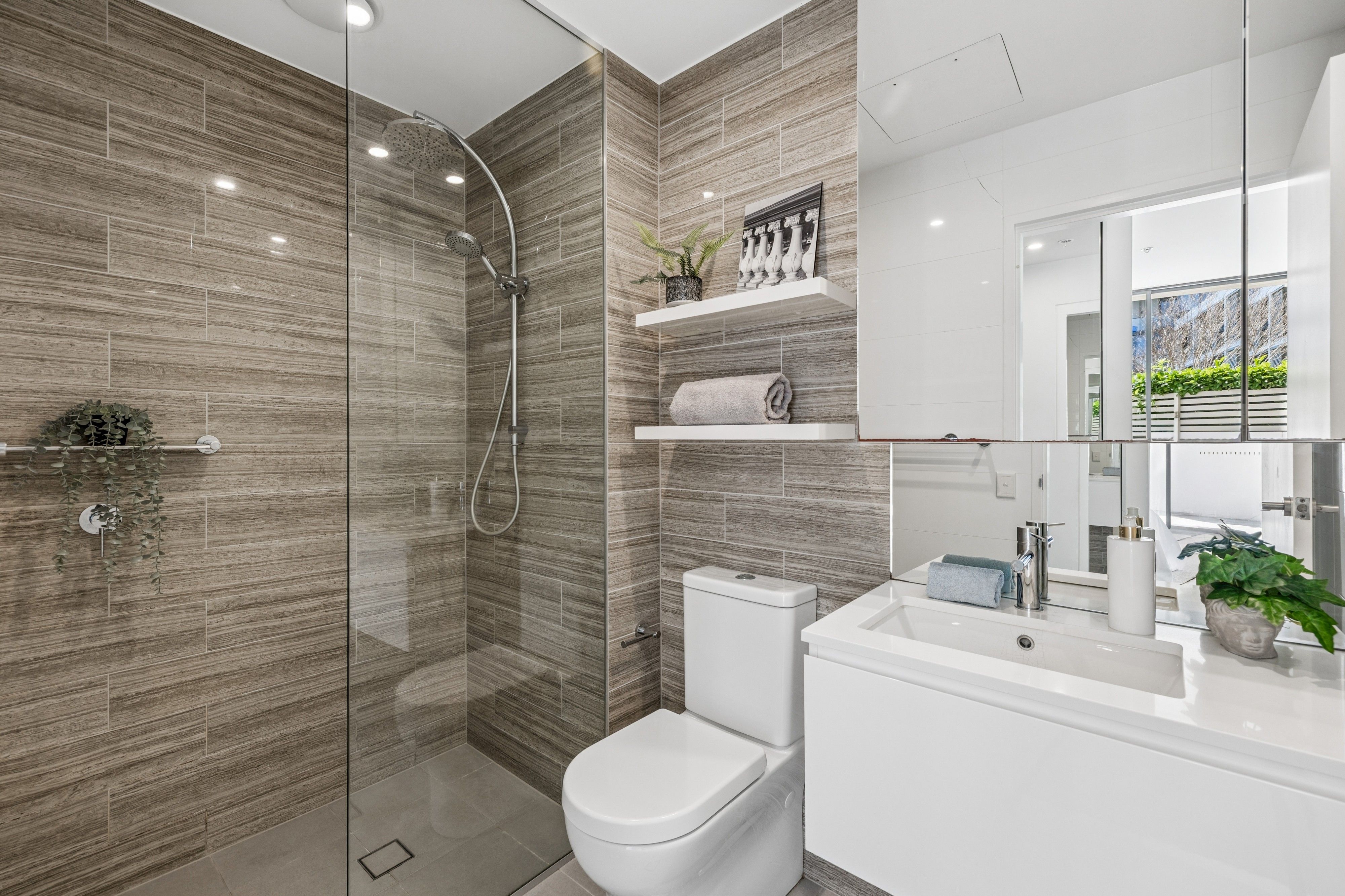 206/2 Chisholm Street — photo 9 of 20
