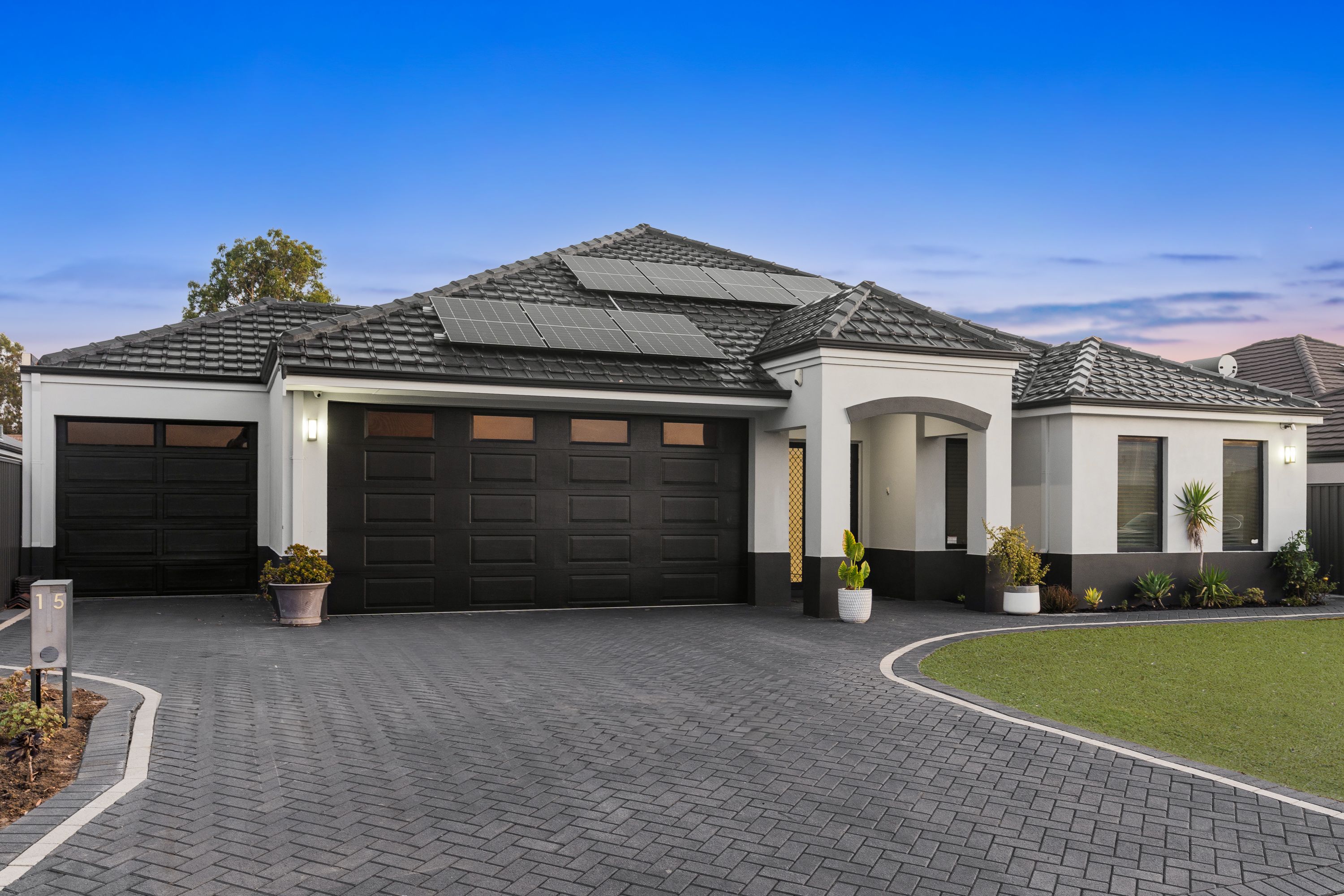 15 Stills Avenue, Harrisdale WA 6112