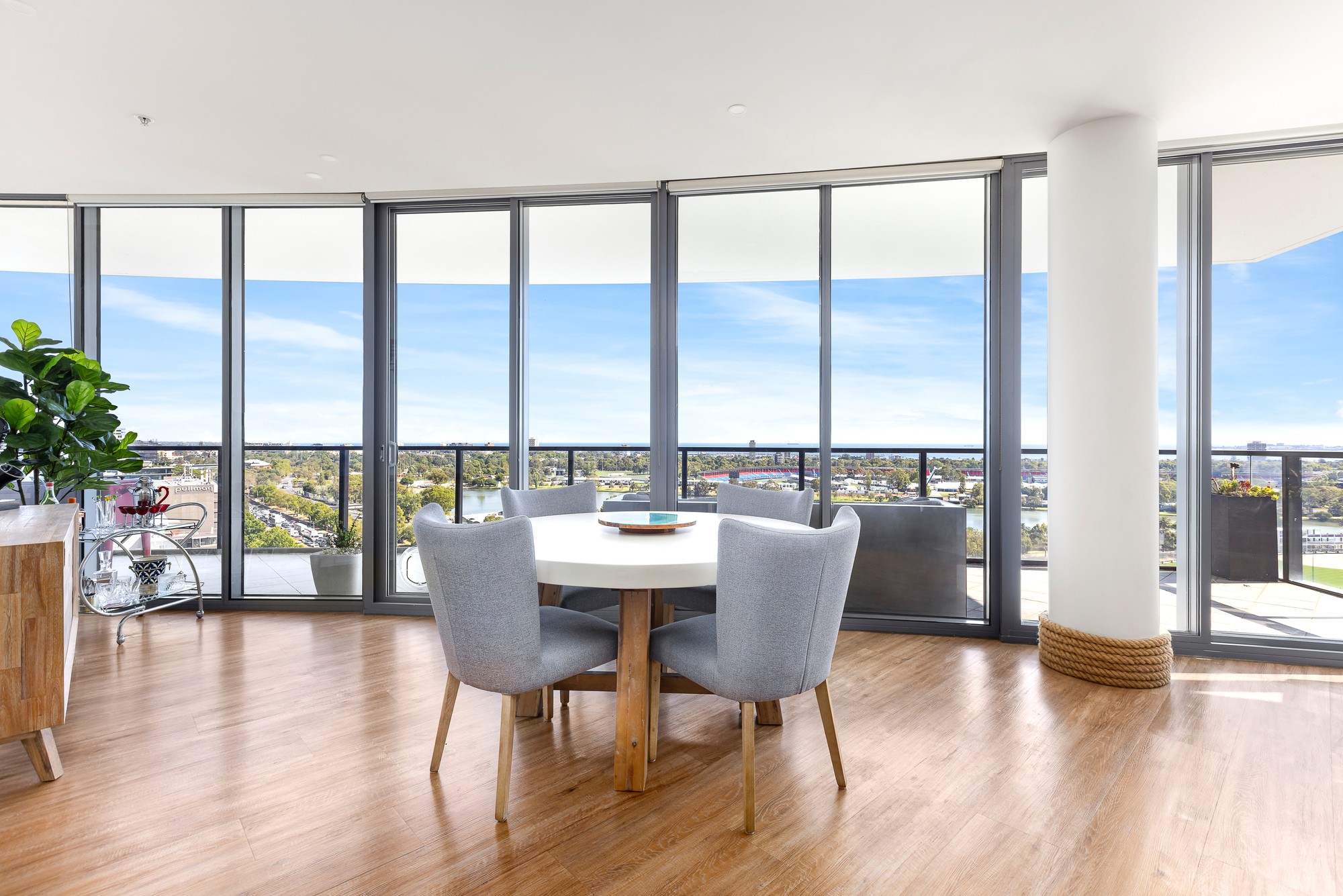 1301/55 Queens Road, Melbourne, VIC 3004