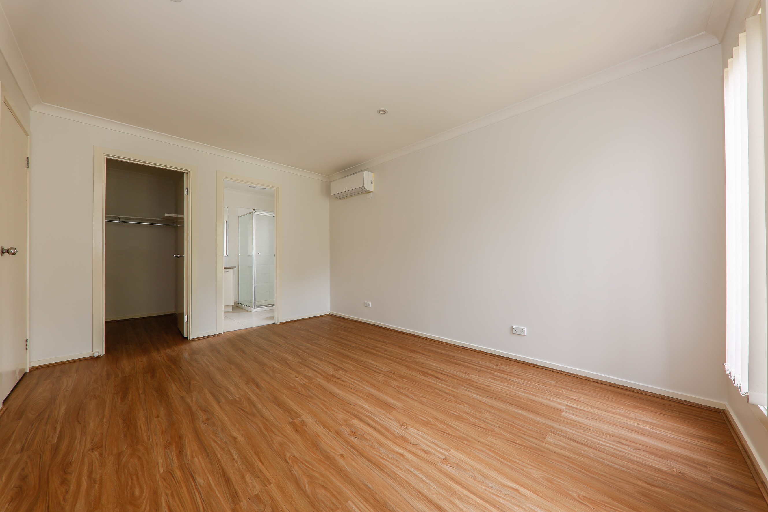 14 Islington Avenue, Cranbourne North, VIC 3977