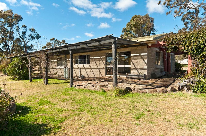 400 Savages Road, Hodgson Vale, QLD 4352