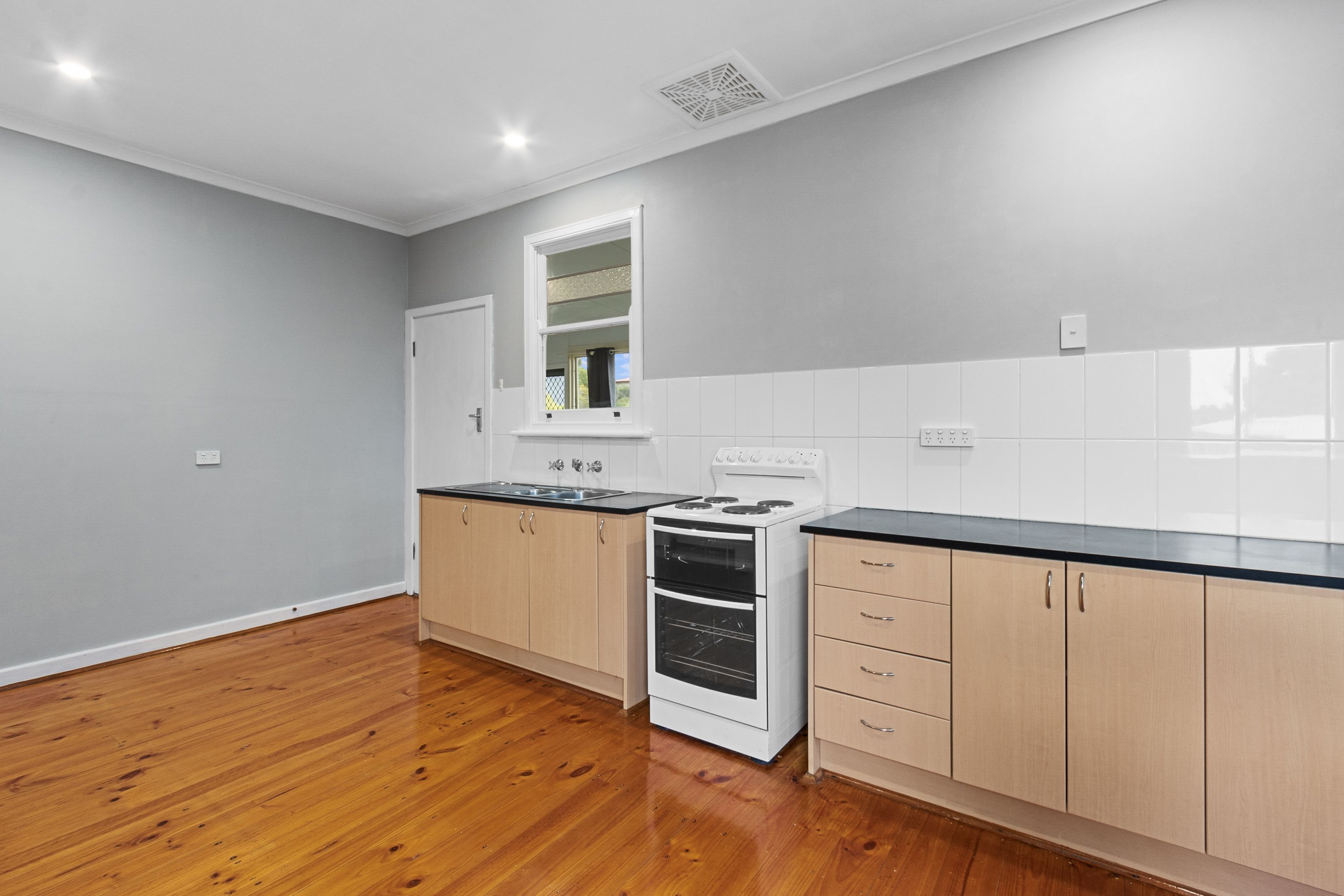 1 Southern Street, Warooka, SA 5577 House for Sale Ray White Yorke