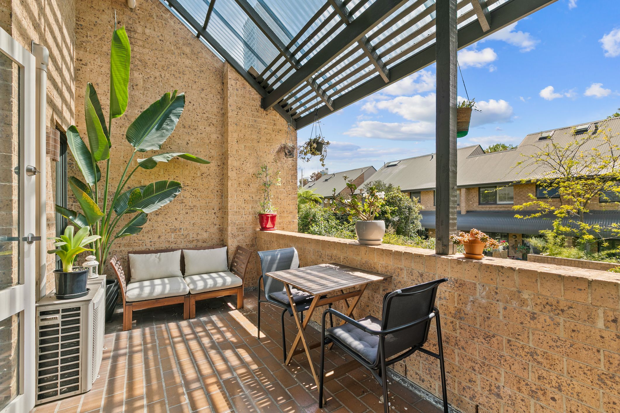 15/453-465 Bourke Street — photo from Ray White Surry Hills