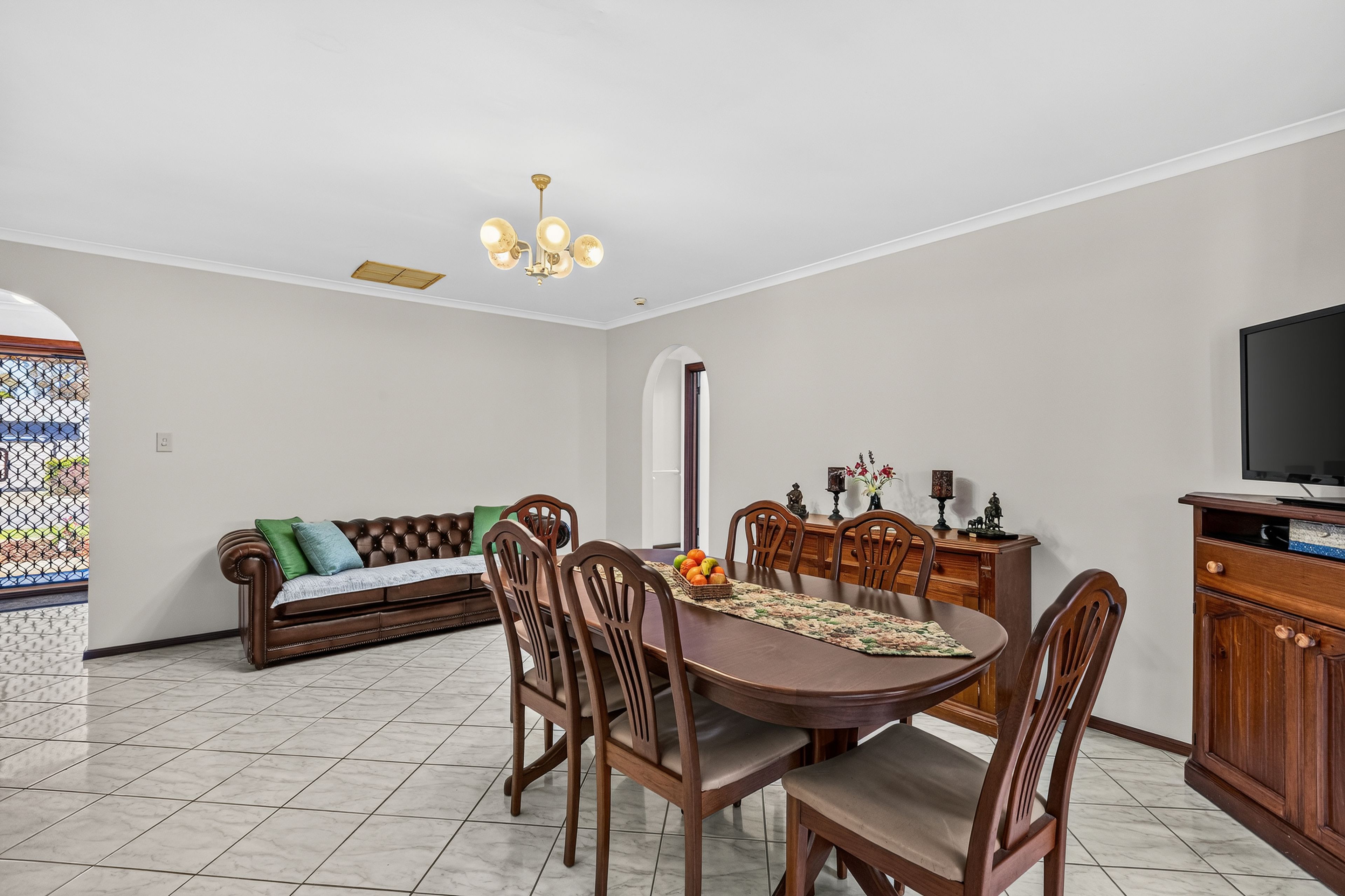 1 Melanie Court — photo 11 of 25
