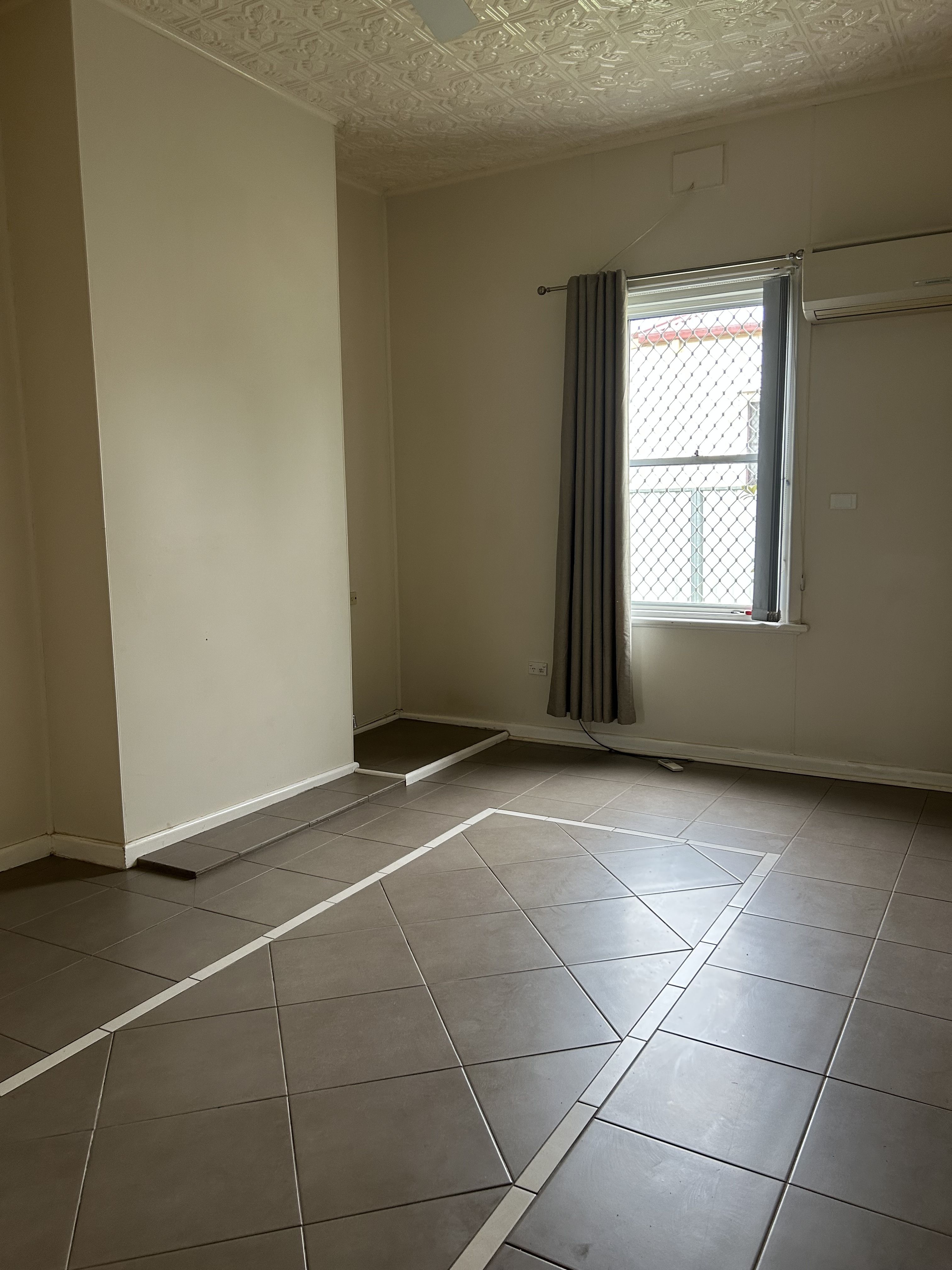 78 Maxwell Street — photo 9 of 10
