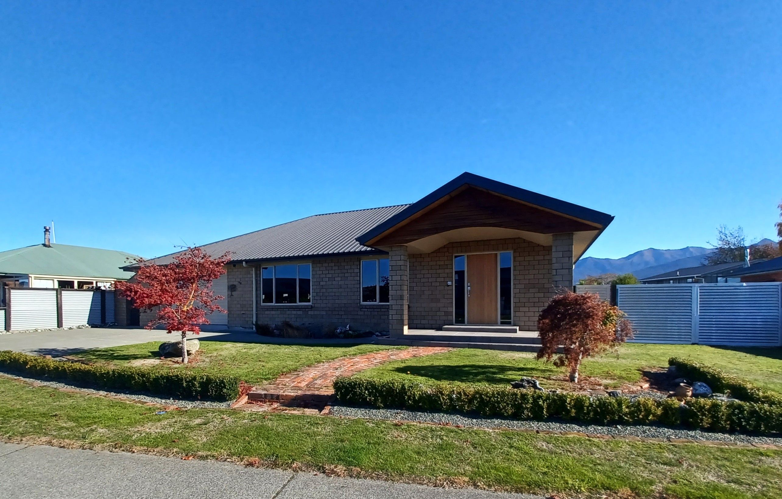 40 Lawson Burrows Crescent, Te Anau, Southland District