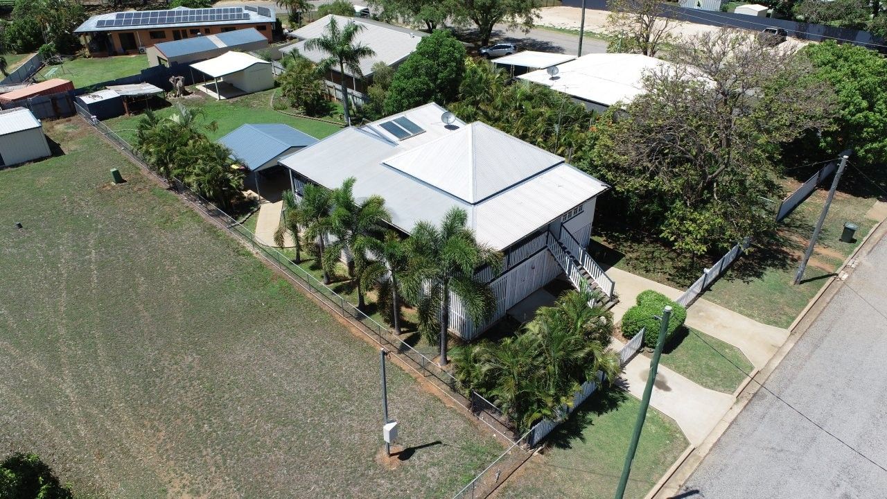 69 Plant Street, Richmond Hill, QLD 4820