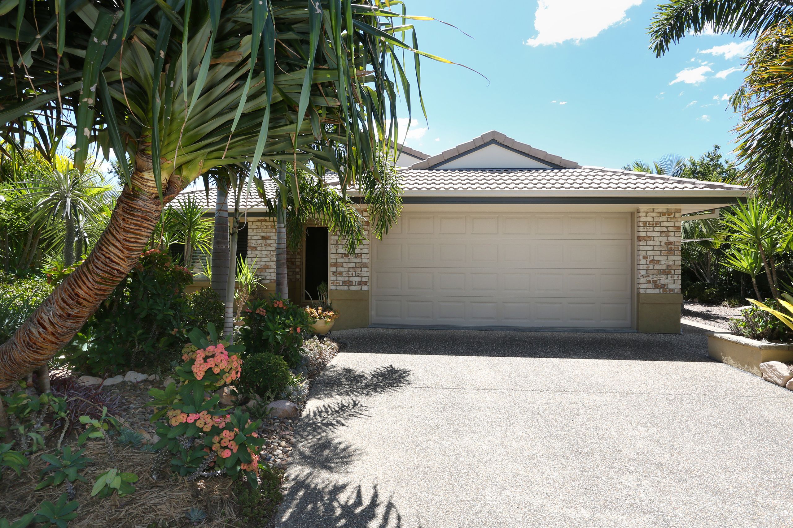 5 Windsor Court, Deebing Heights QLD 4306