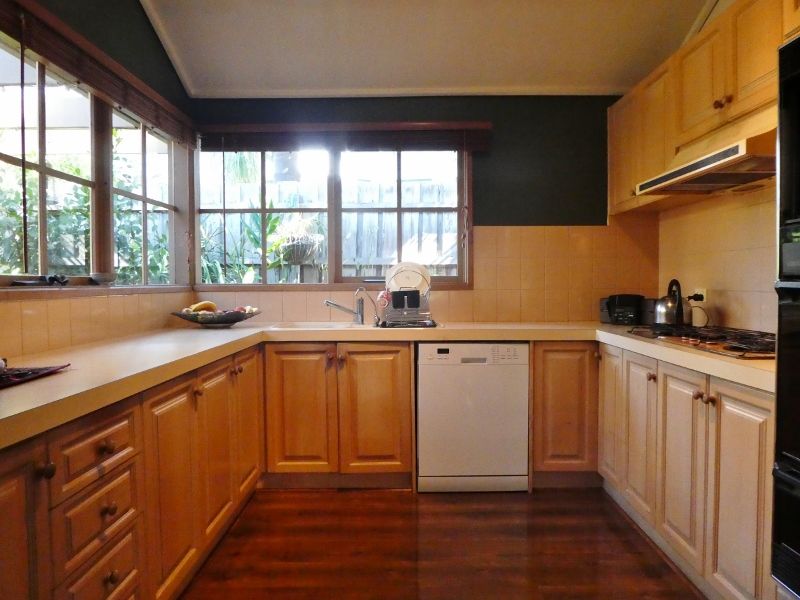 55 Whalley Drive, Wheelers Hill, VIC 3150