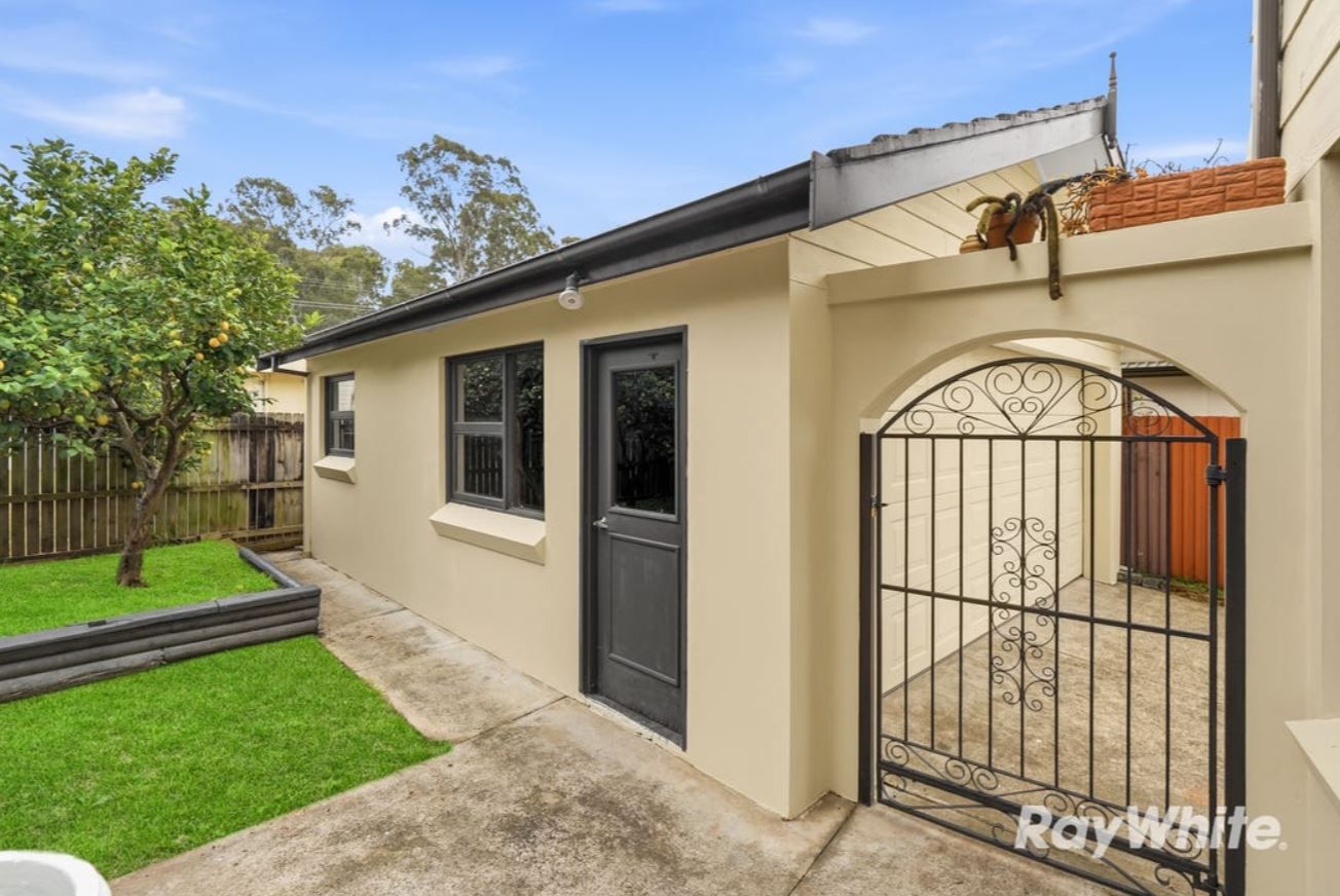 69 Hibiscus Street — photo 11 of 13