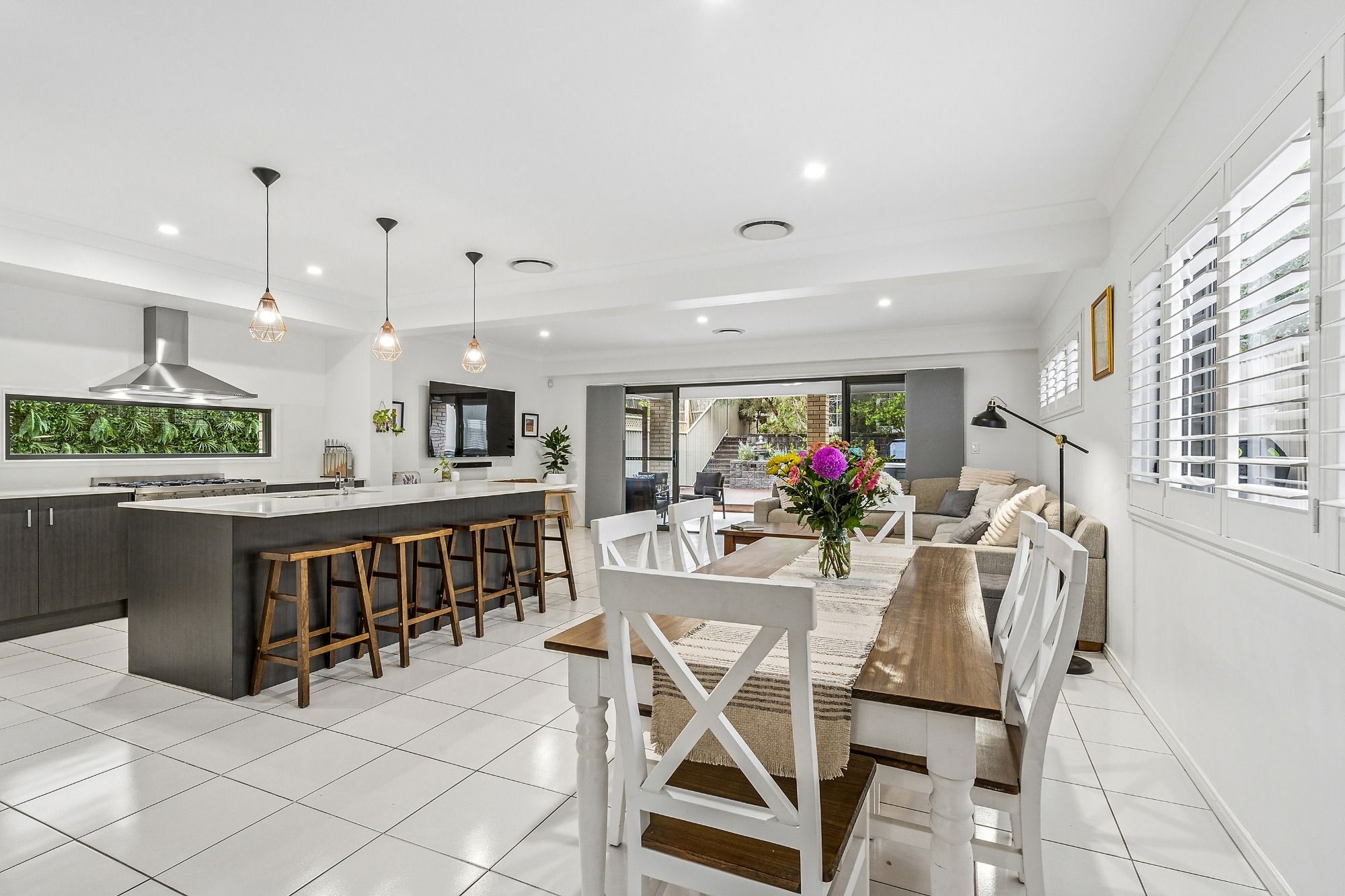 43 Gray Avenue, Corinda, QLD 4075