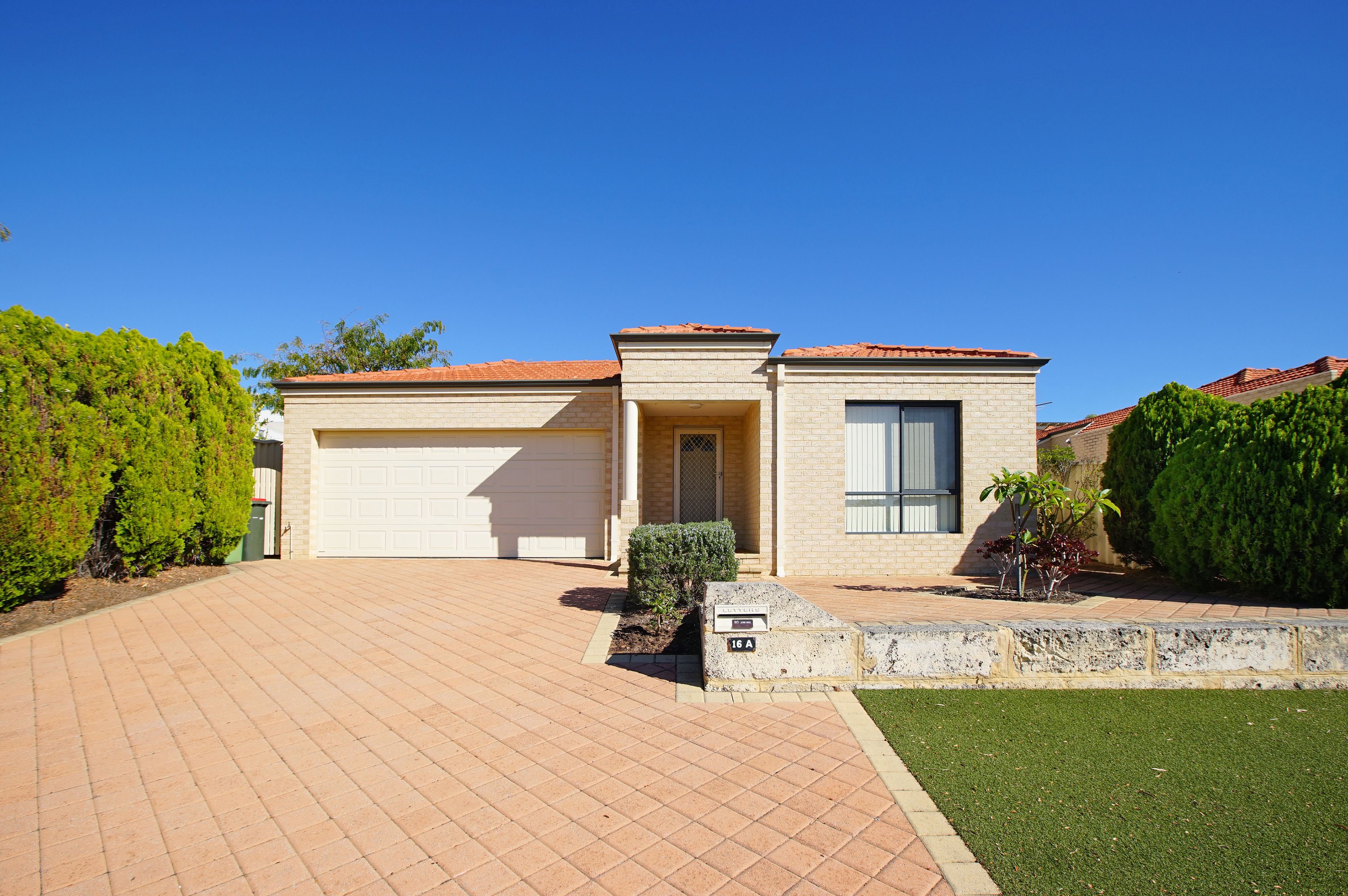 16A Fallow Crescent, Spearwood, WA 6163