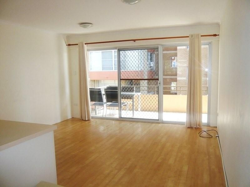 18/171 Old Burleigh Road, Broadbeach, QLD 4218
