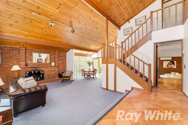 8 Aspen Close, Wantirna South, VIC 3152