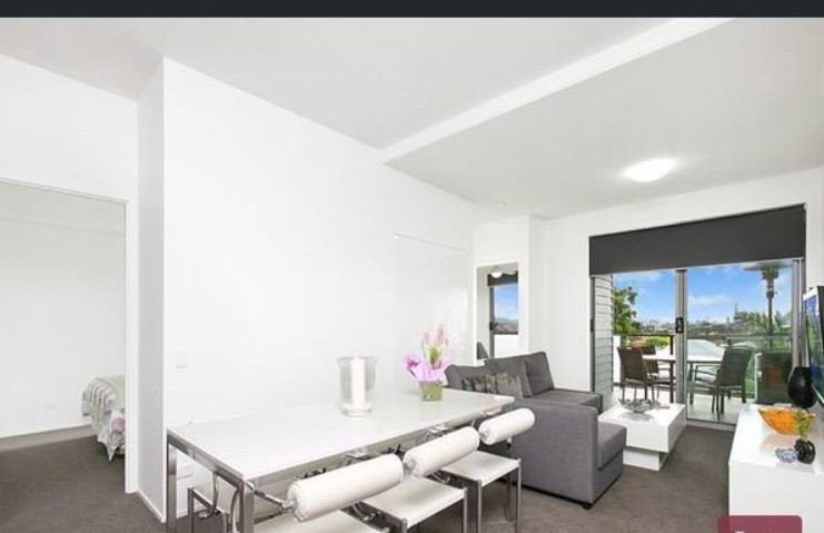 8/28 Chatsworth Road, Greenslopes, QLD 4120