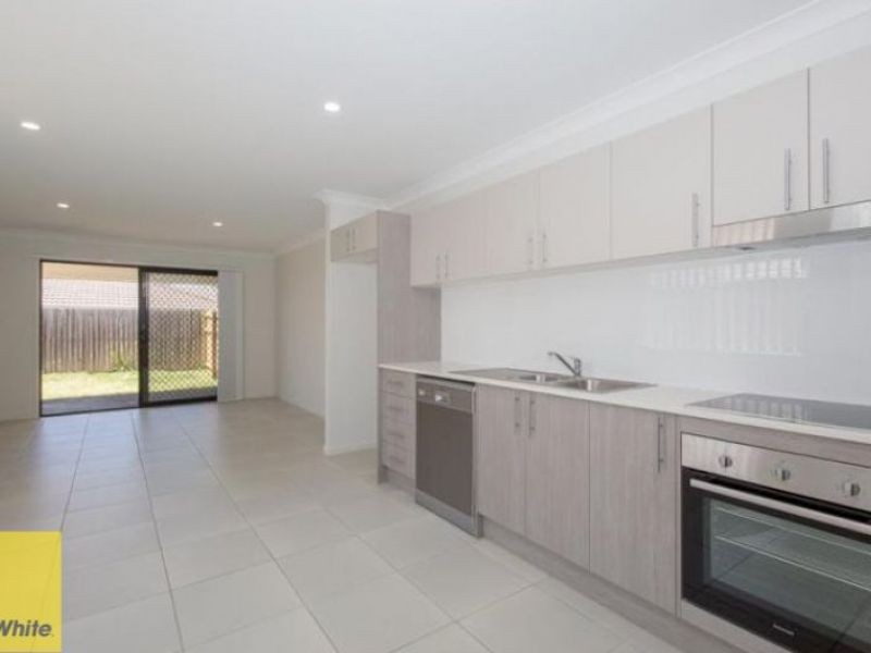 25A Essington Mews, Leichhardt, QLD 4305
