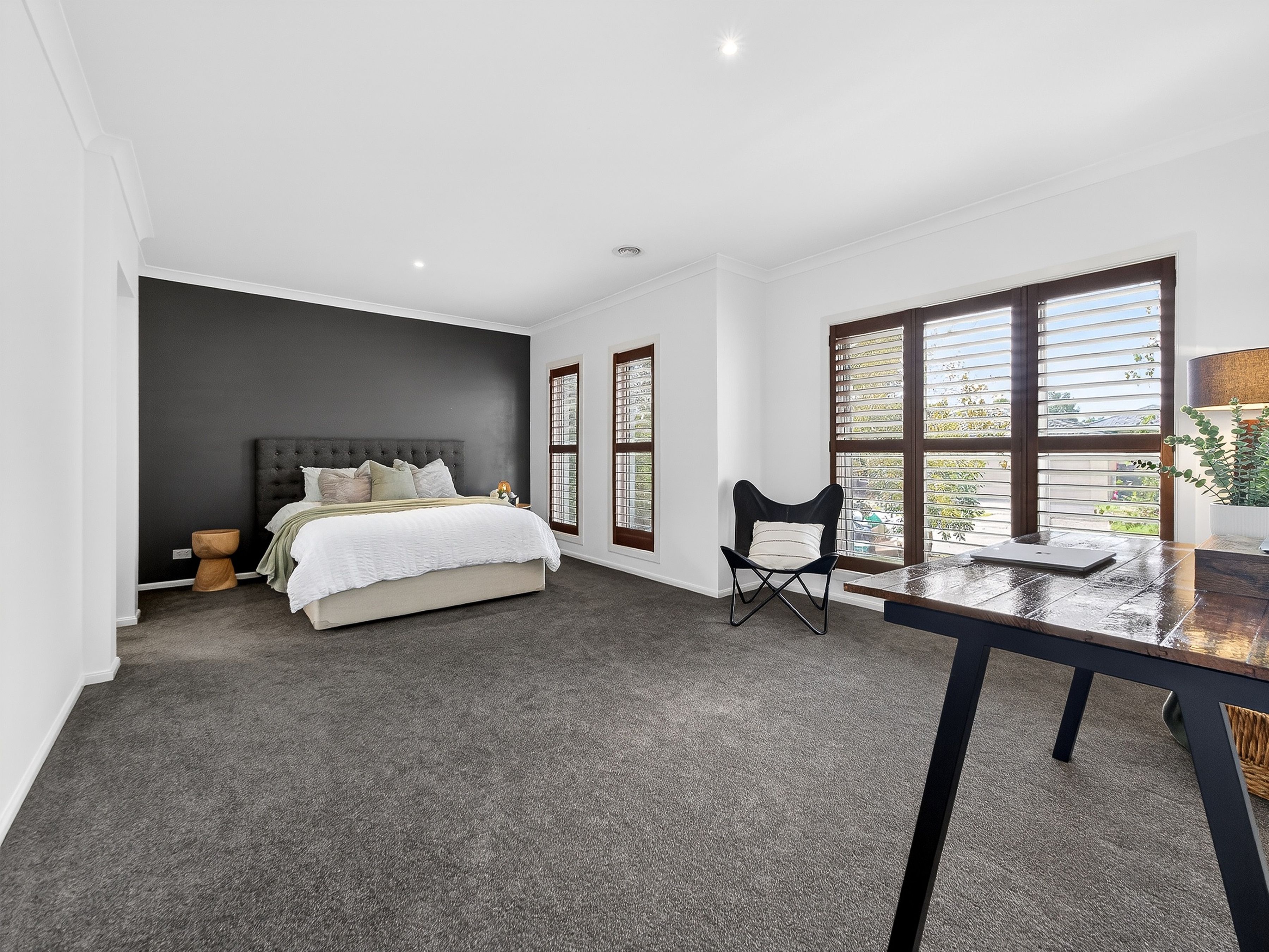 18 Perry Circuit, Cranbourne North, VIC 3977