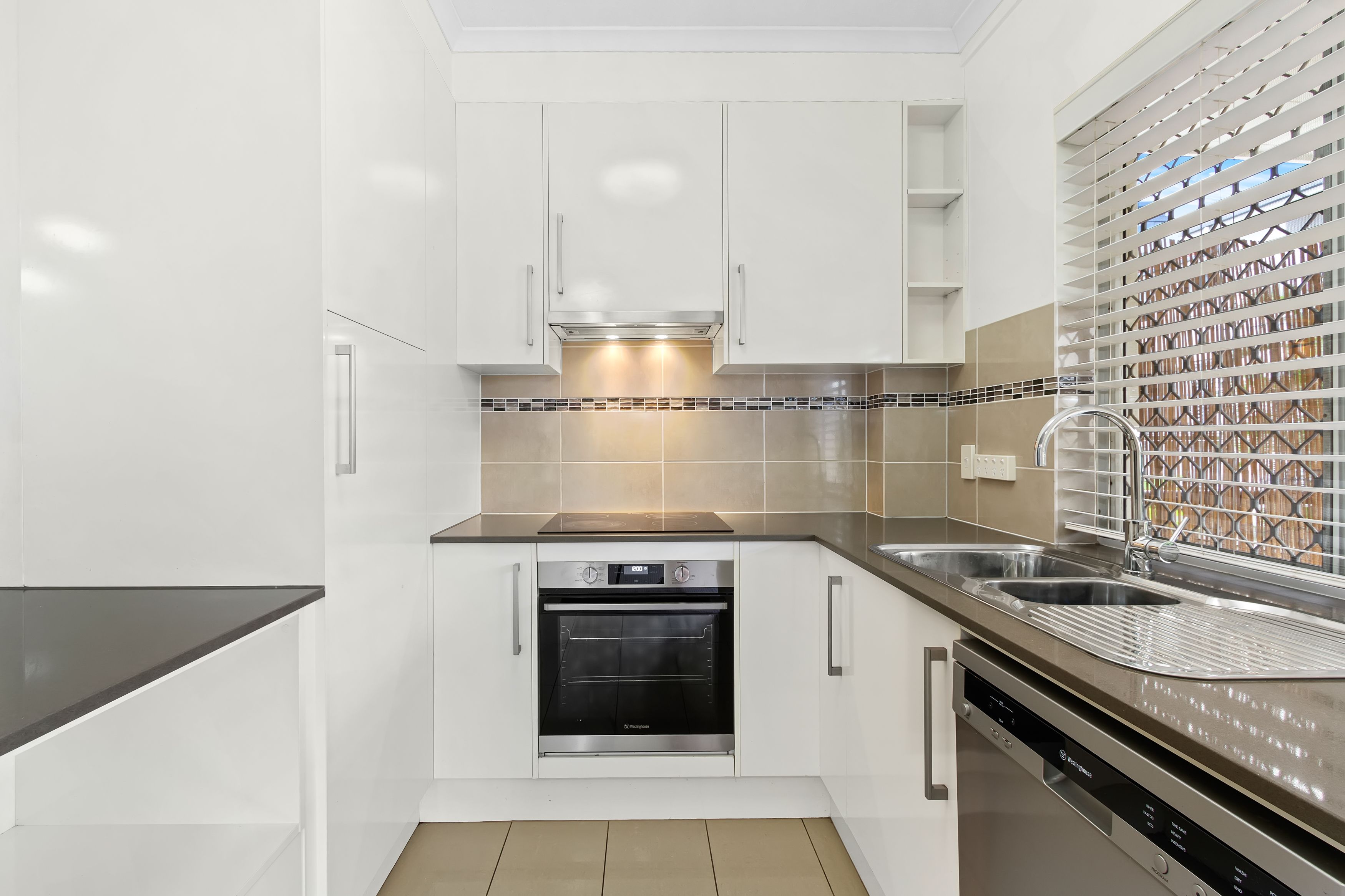 23/36 Lissner Street, Toowong, QLD 4066