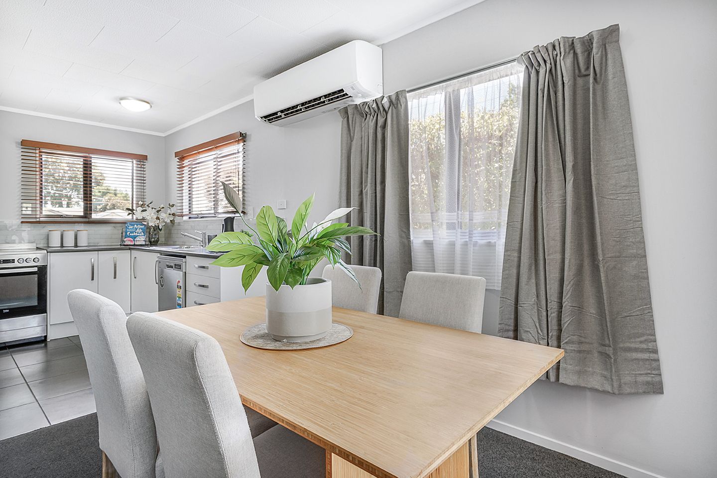 2/42 Graham Street, Hamilton East, Hamilton City