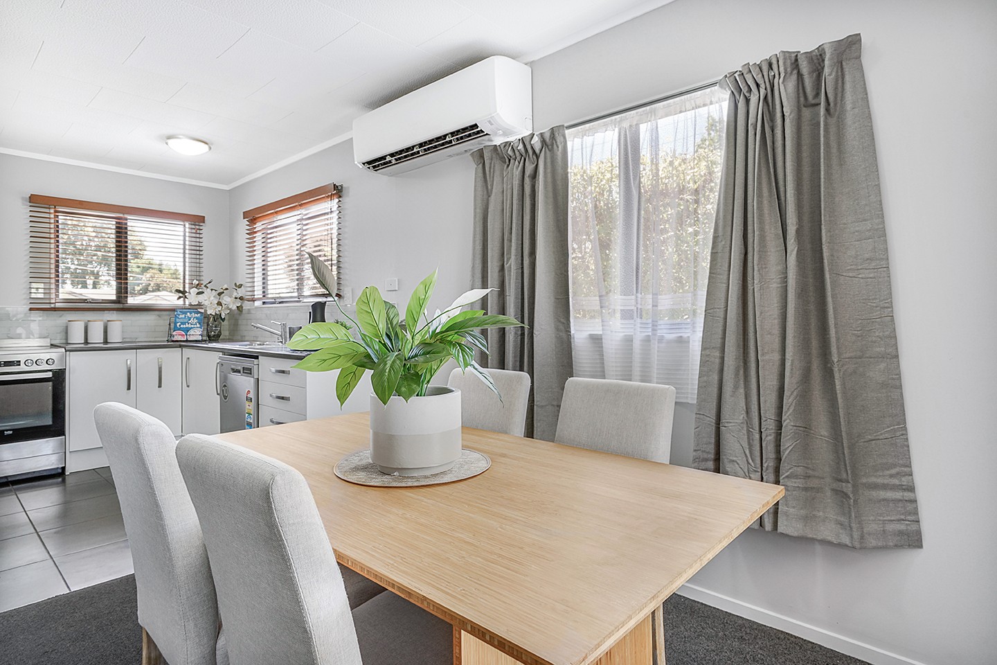 2/42 Graham Street, Hamilton East, Hamilton City