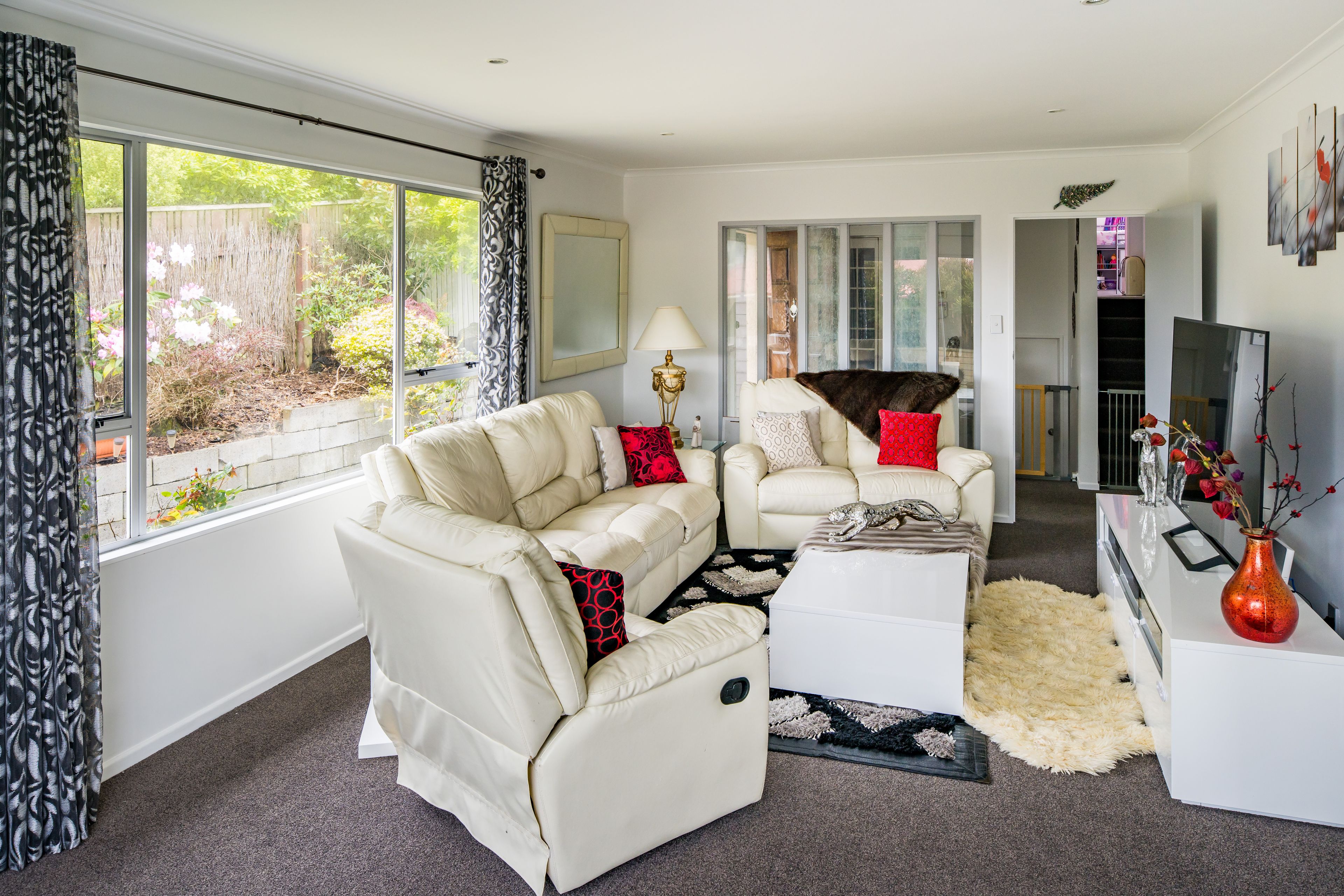 2 McMahon Way, Paparangi, Wellington City