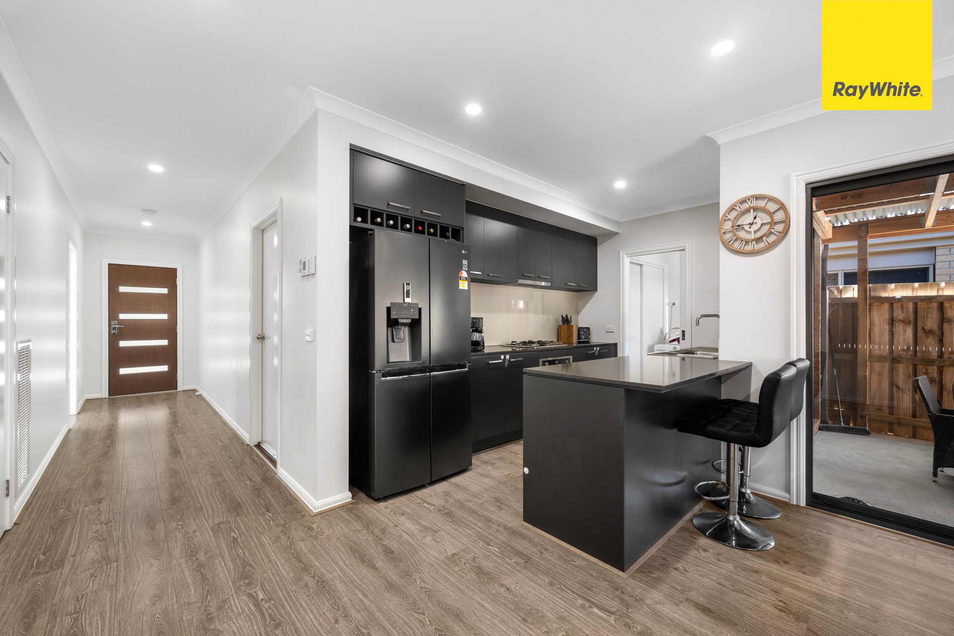 7 Clauscen Avenue — photo 9 of 23
