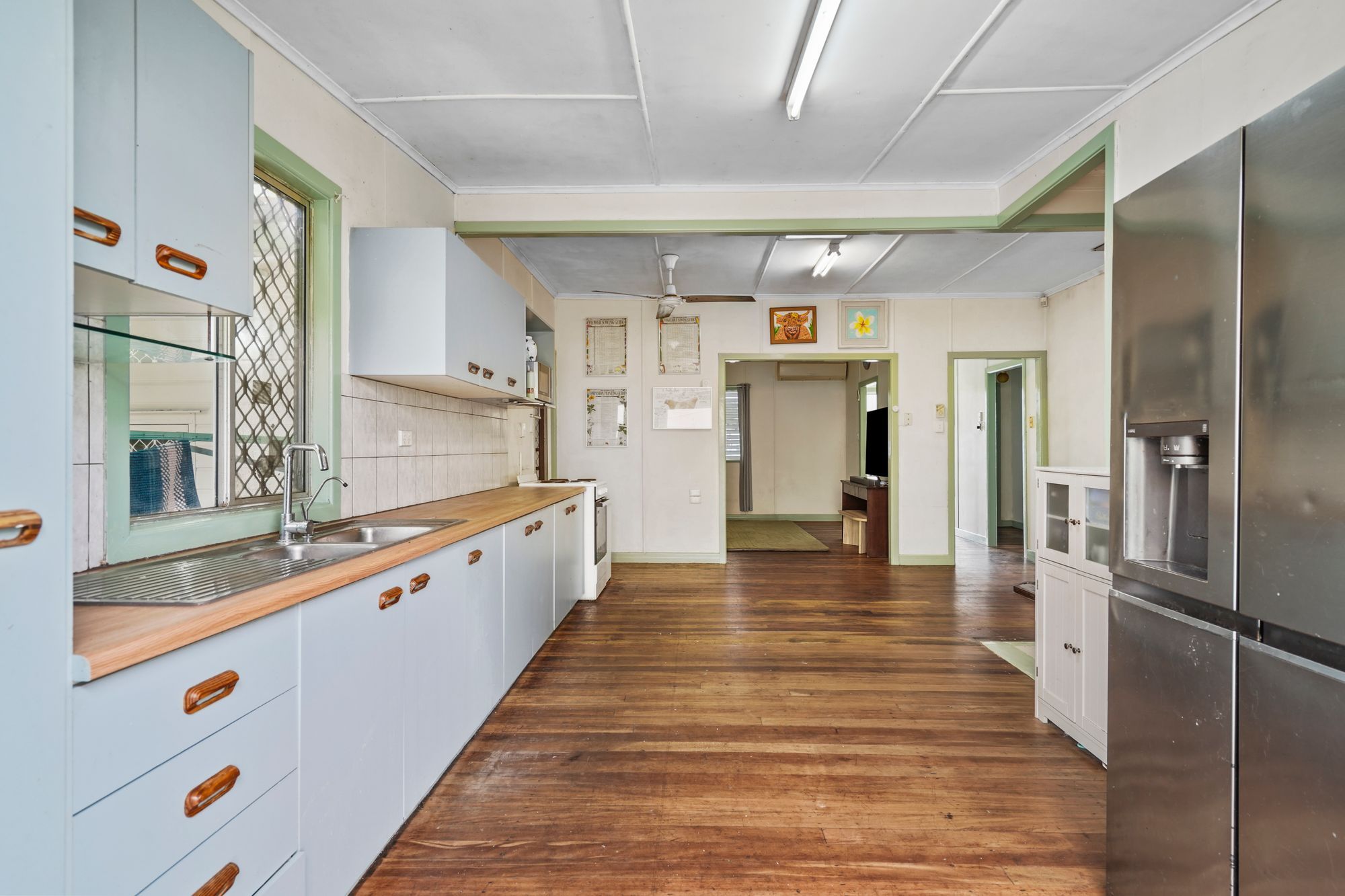 23 Russell Street — photo 6 of 19