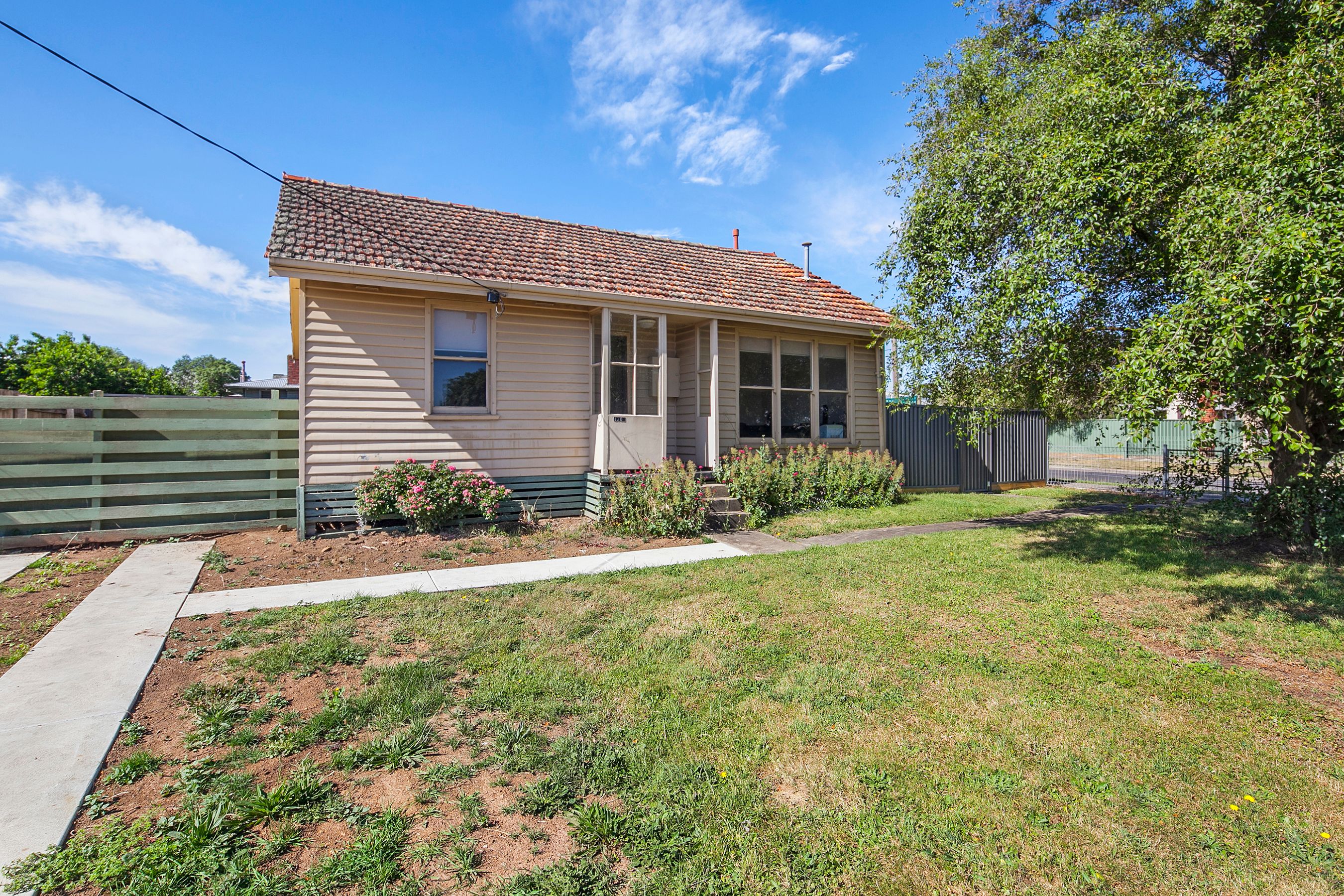 1203 Grevillea Road, Wendouree VIC 3355