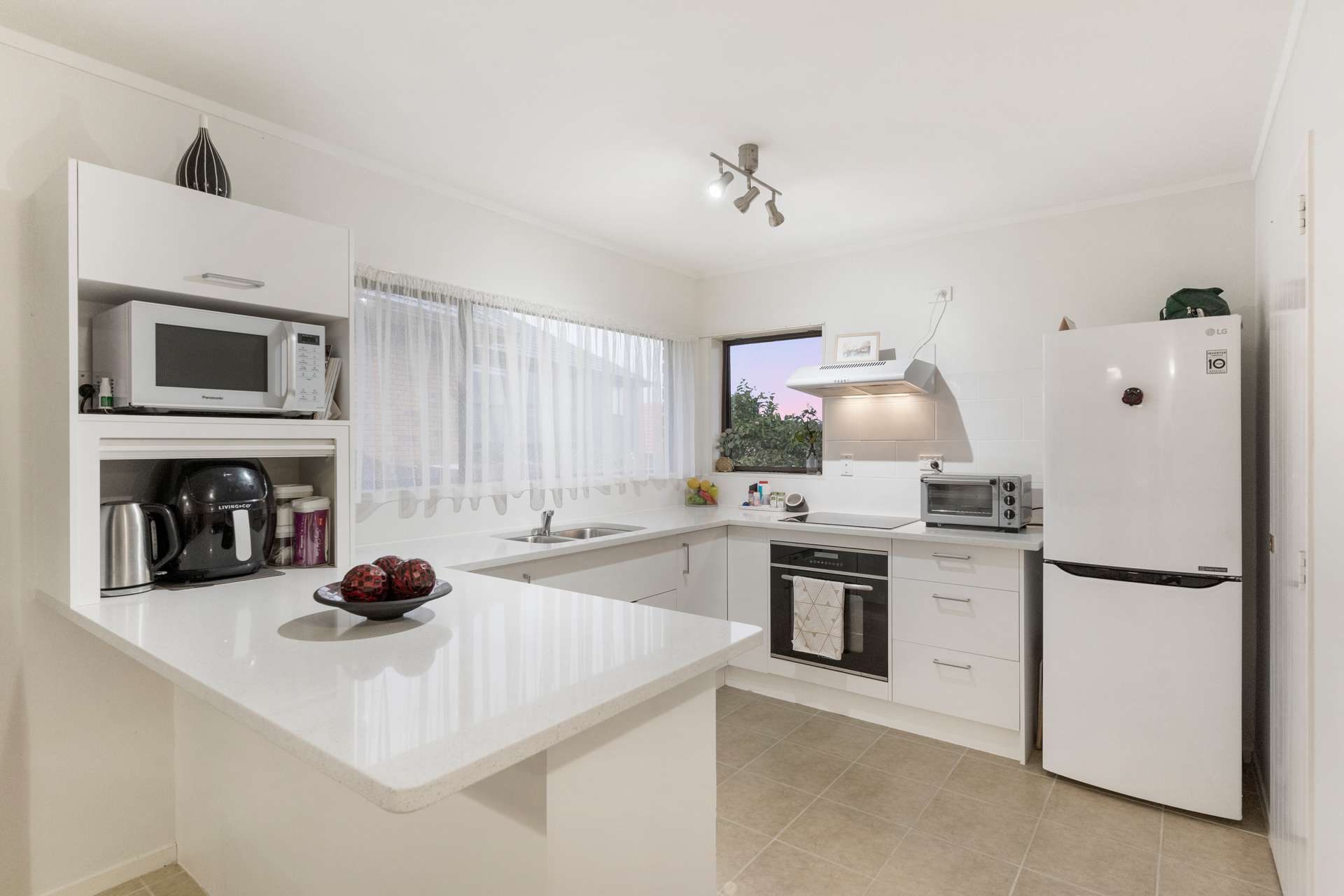 2/16 Parramatta Place photo 6