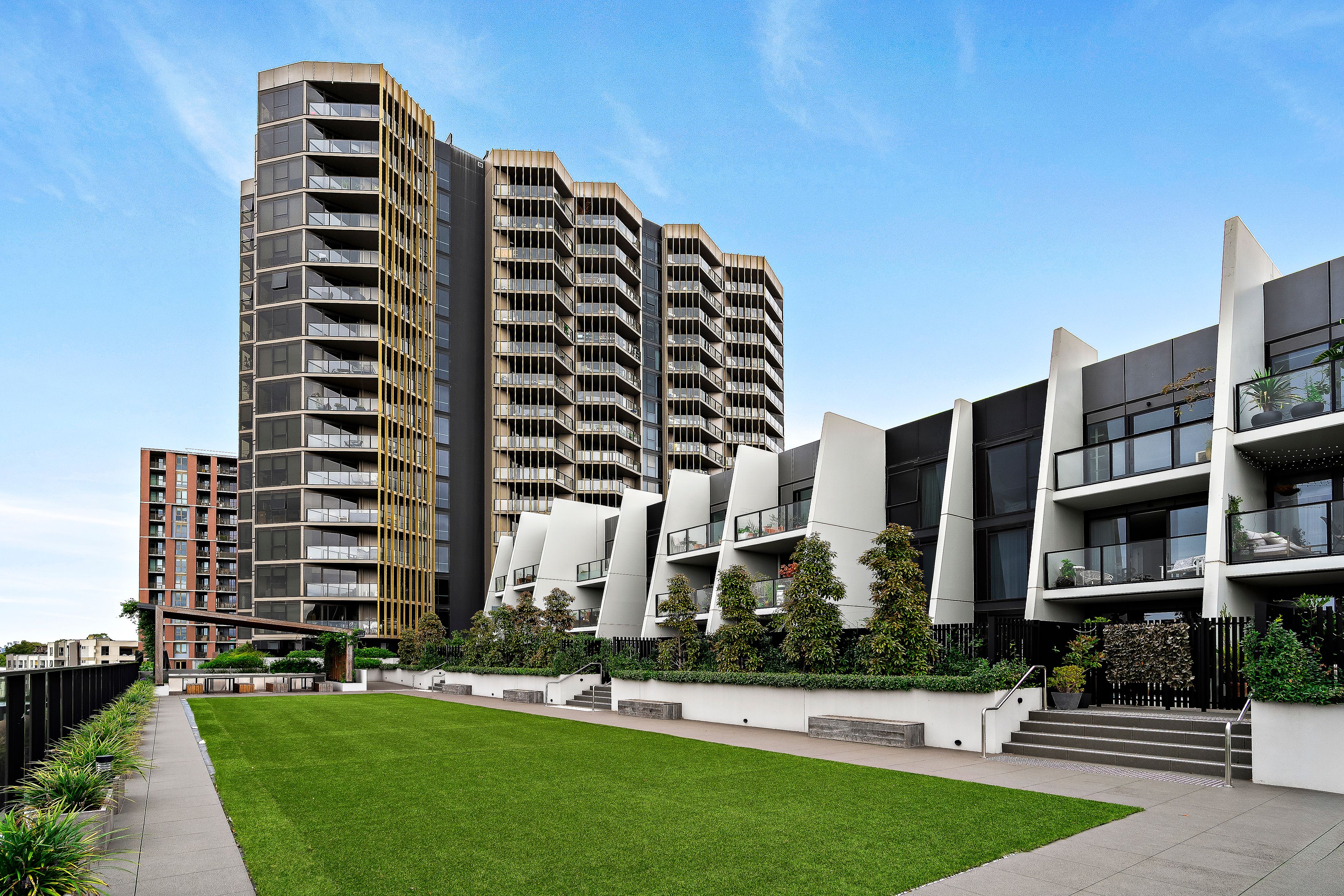 6A/21 Pentridge Boulevard — photo from Ray White Coburg