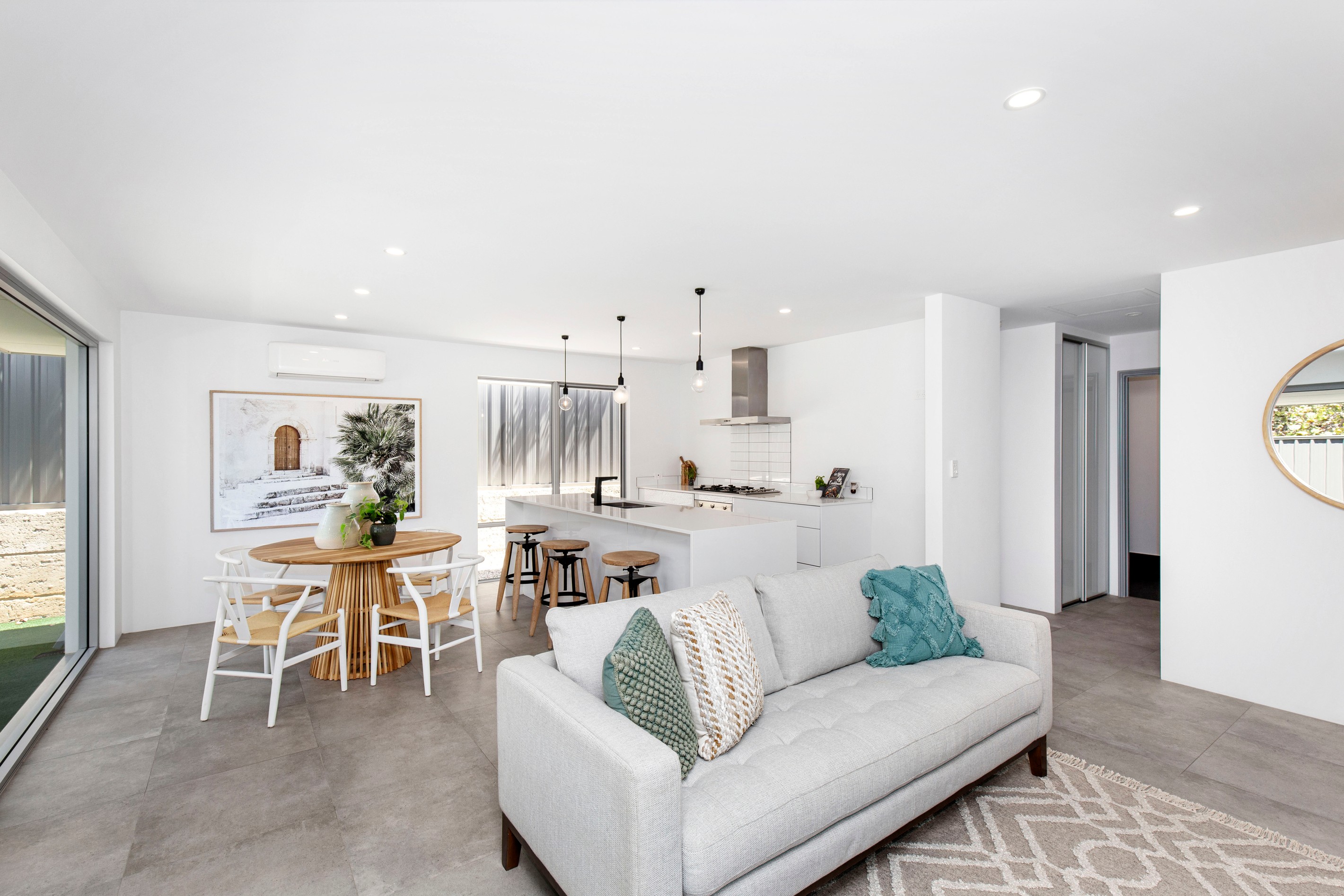 8 Morgan Place, Hillarys, WA 6025