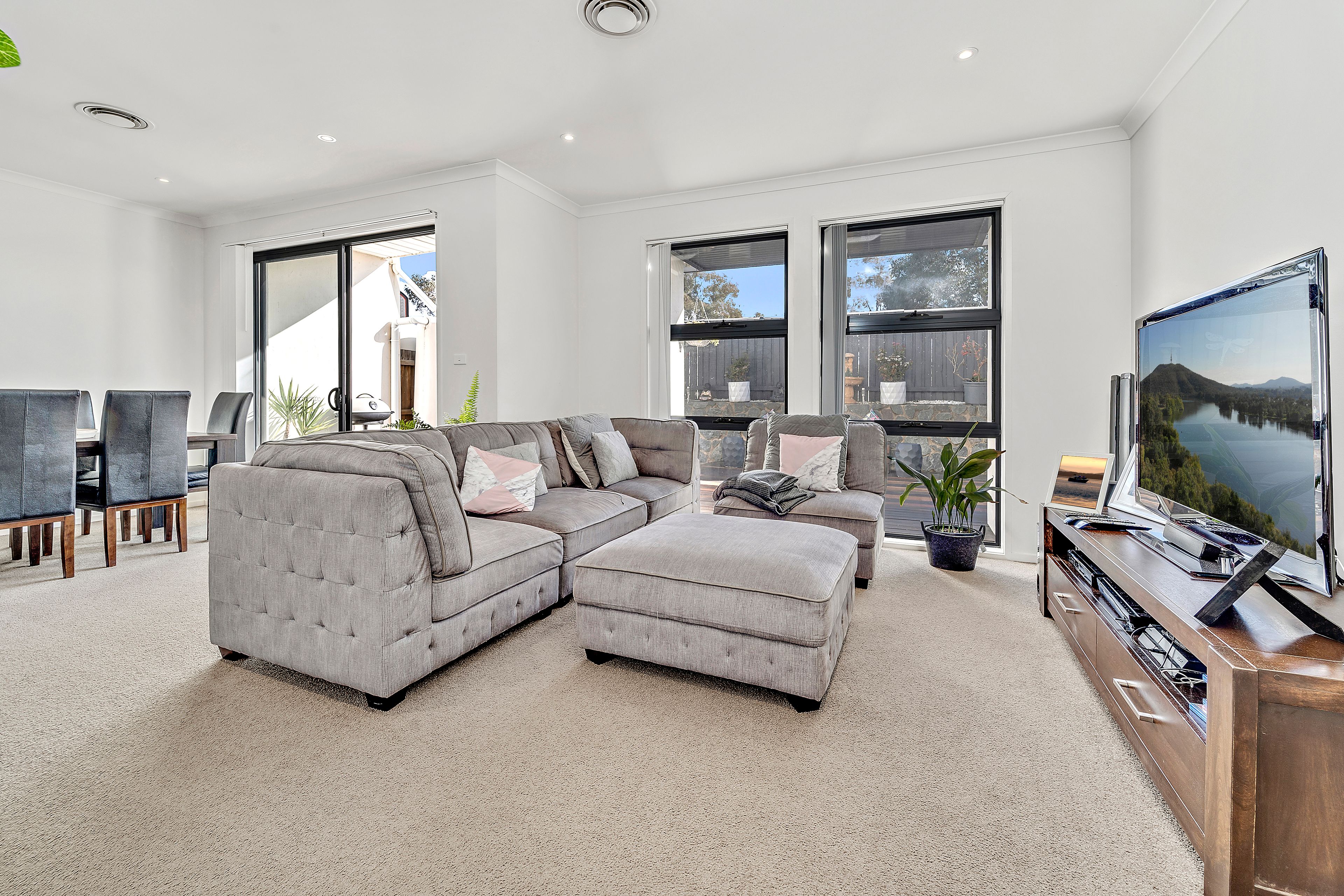 6/10 Helpmann Street, Bonython, ACT 2905